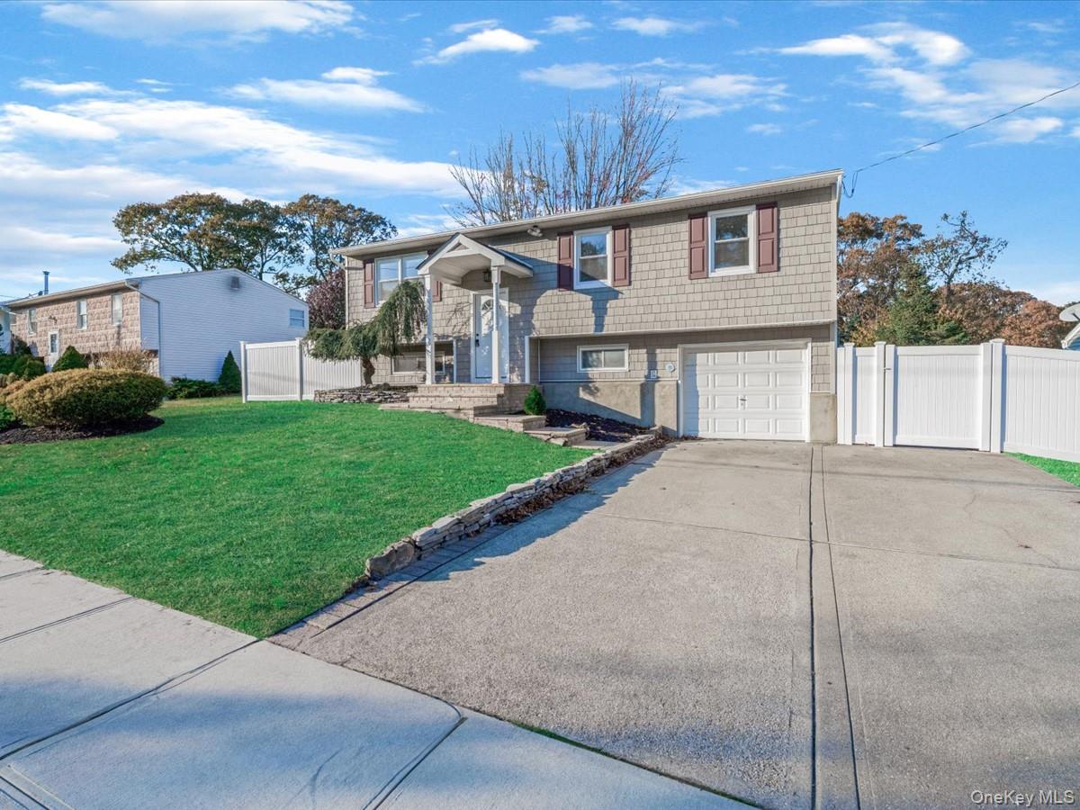 #2 photo, 99 Elmwood Avenue, Selden , NY 11784