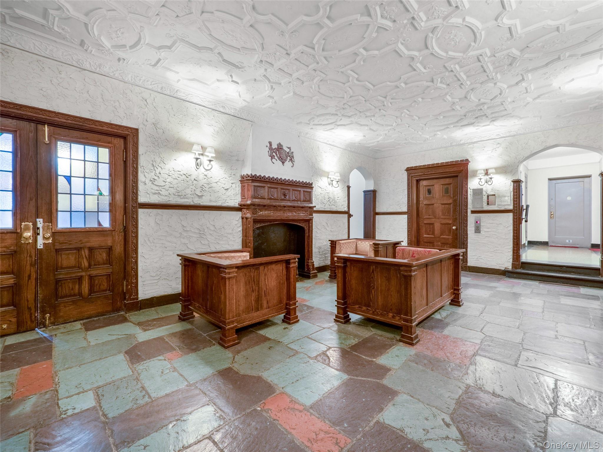 #3 photo, 2 Westchester Ave, White Plains , NY 10601