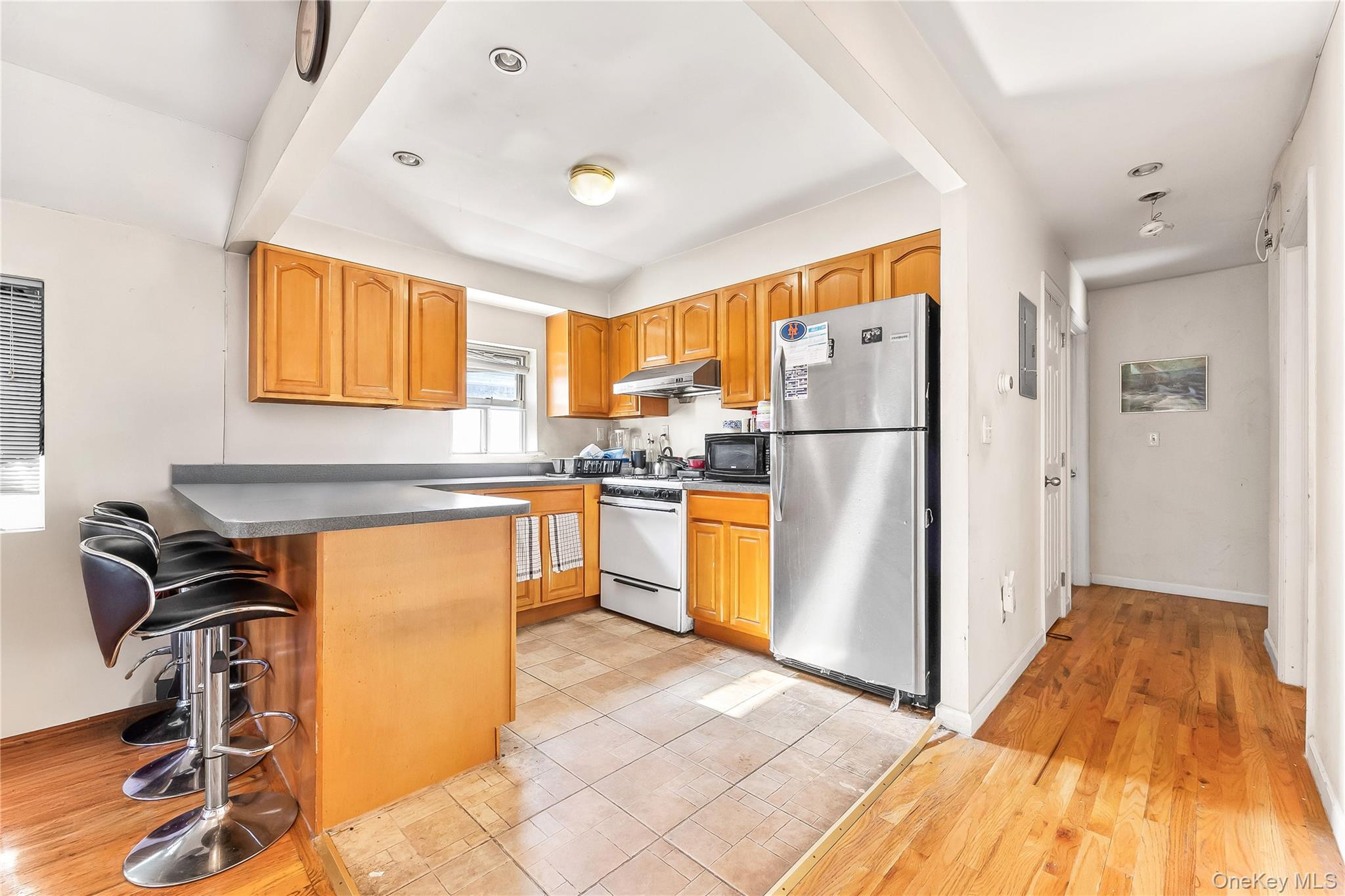 #17 photo, 5118 199th Street, Fresh Meadows , NY 11365