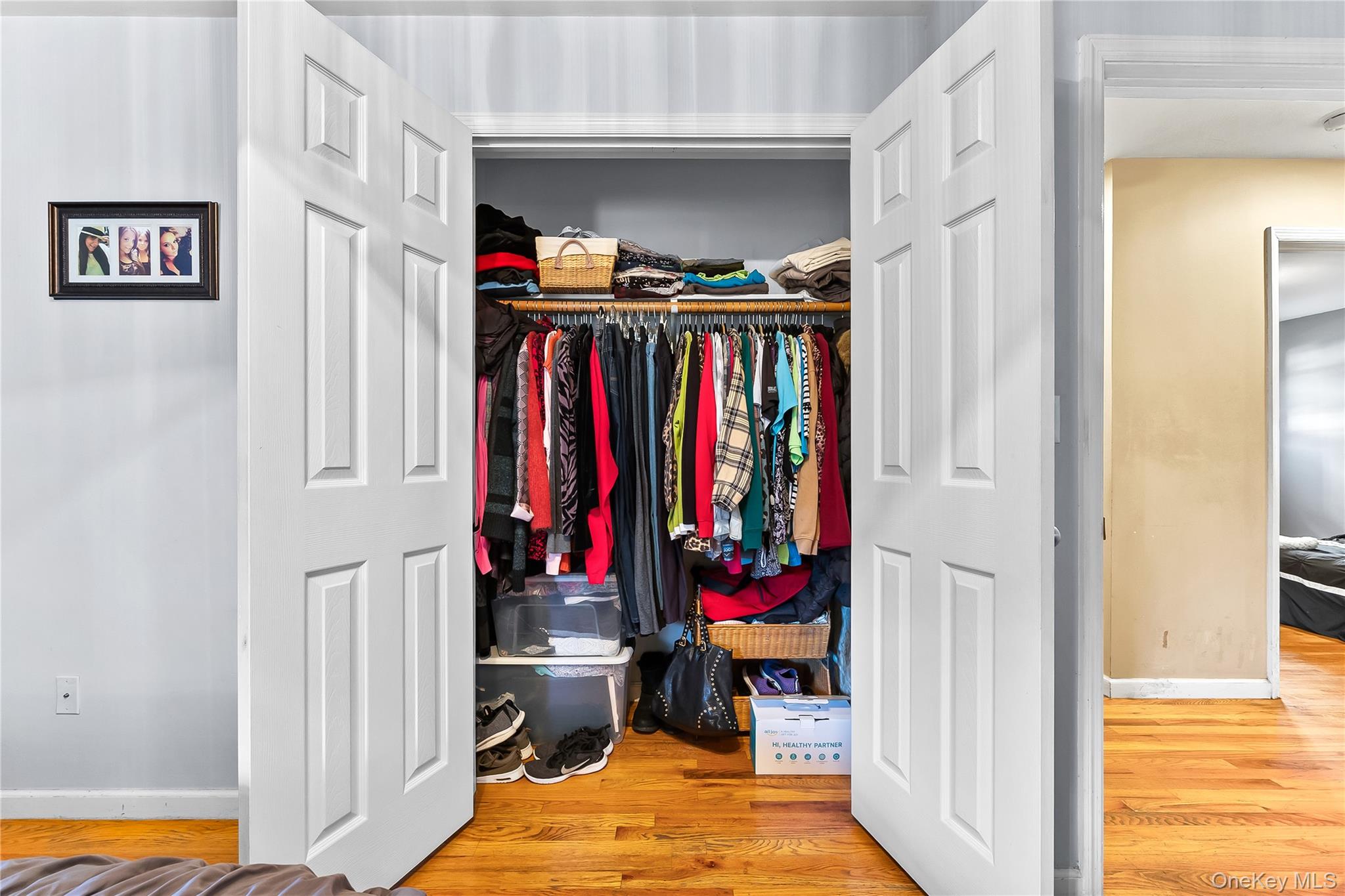 #9 photo, 5118 199th Street, Fresh Meadows , NY 11365