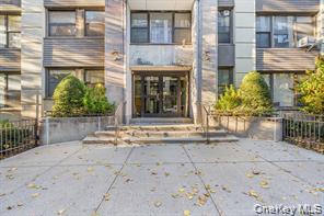 #12 photo, 98-25 64th Road, Rego Park , NY 11374