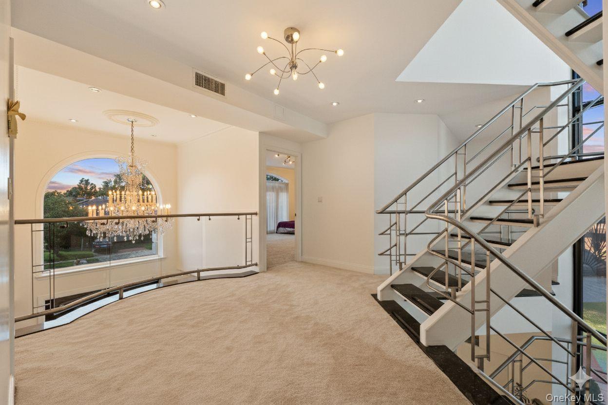 #20 photo, 6435 Marathon Parkway, Little Neck , NY 11362