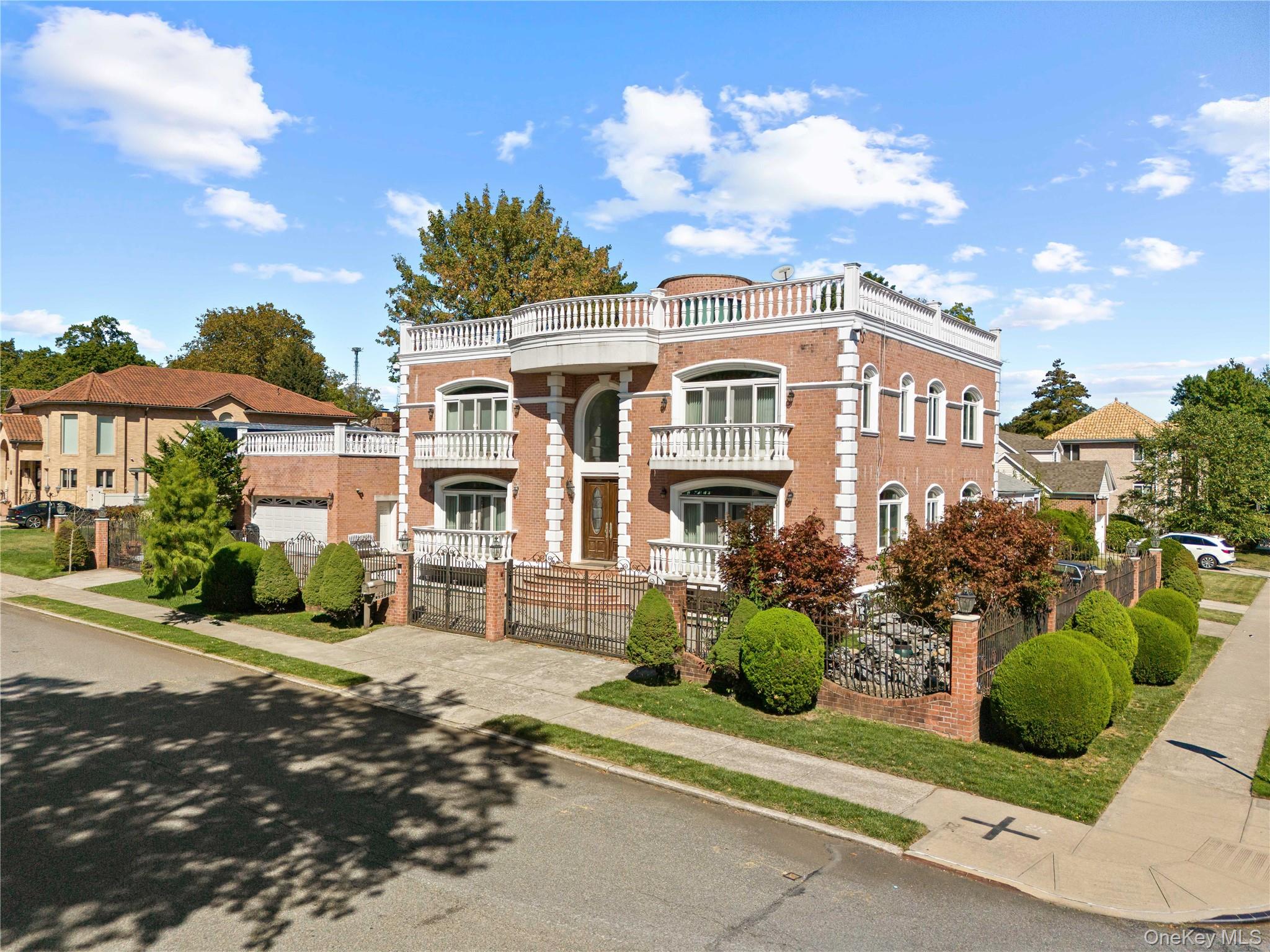 #3 photo, 6435 Marathon Parkway, Little Neck , NY 11362