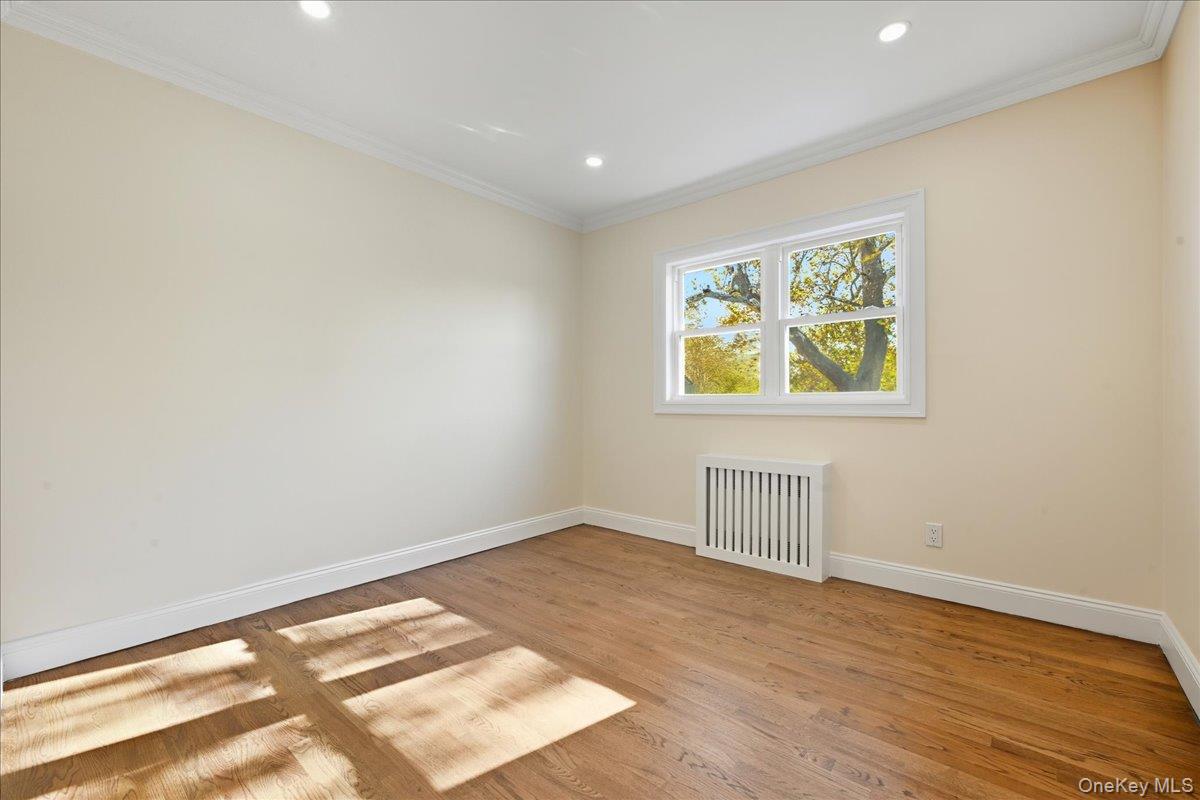 #8 photo, 3715 Regent lane, Wantagh , NY 11793