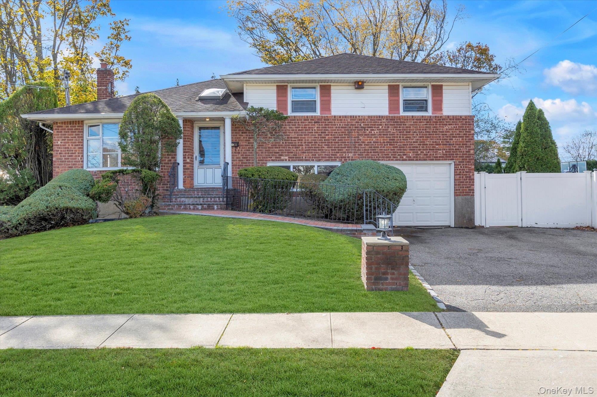 #1 photo, 59 Lourae Drive, Massapequa Park , NY 11762
