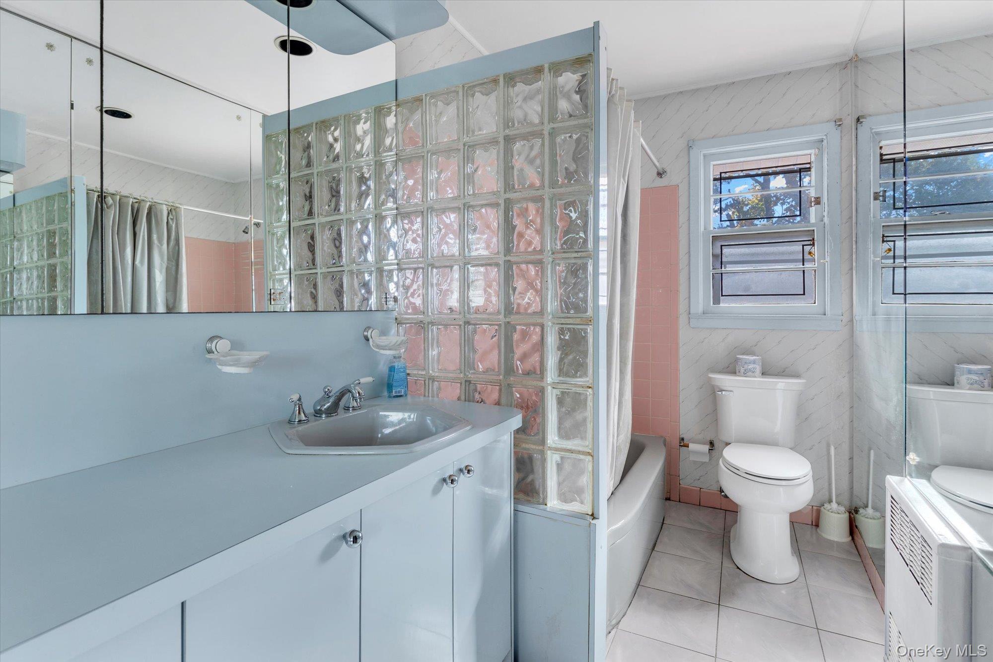 #12 photo, 59 Lourae Drive, Massapequa Park , NY 11762