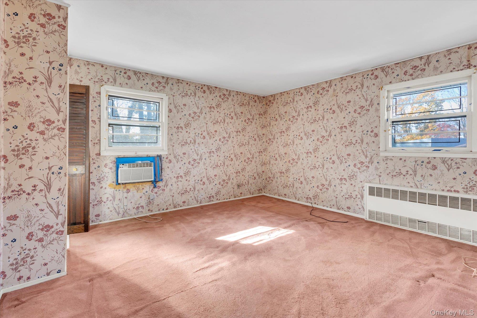 #14 photo, 59 Lourae Drive, Massapequa Park , NY 11762