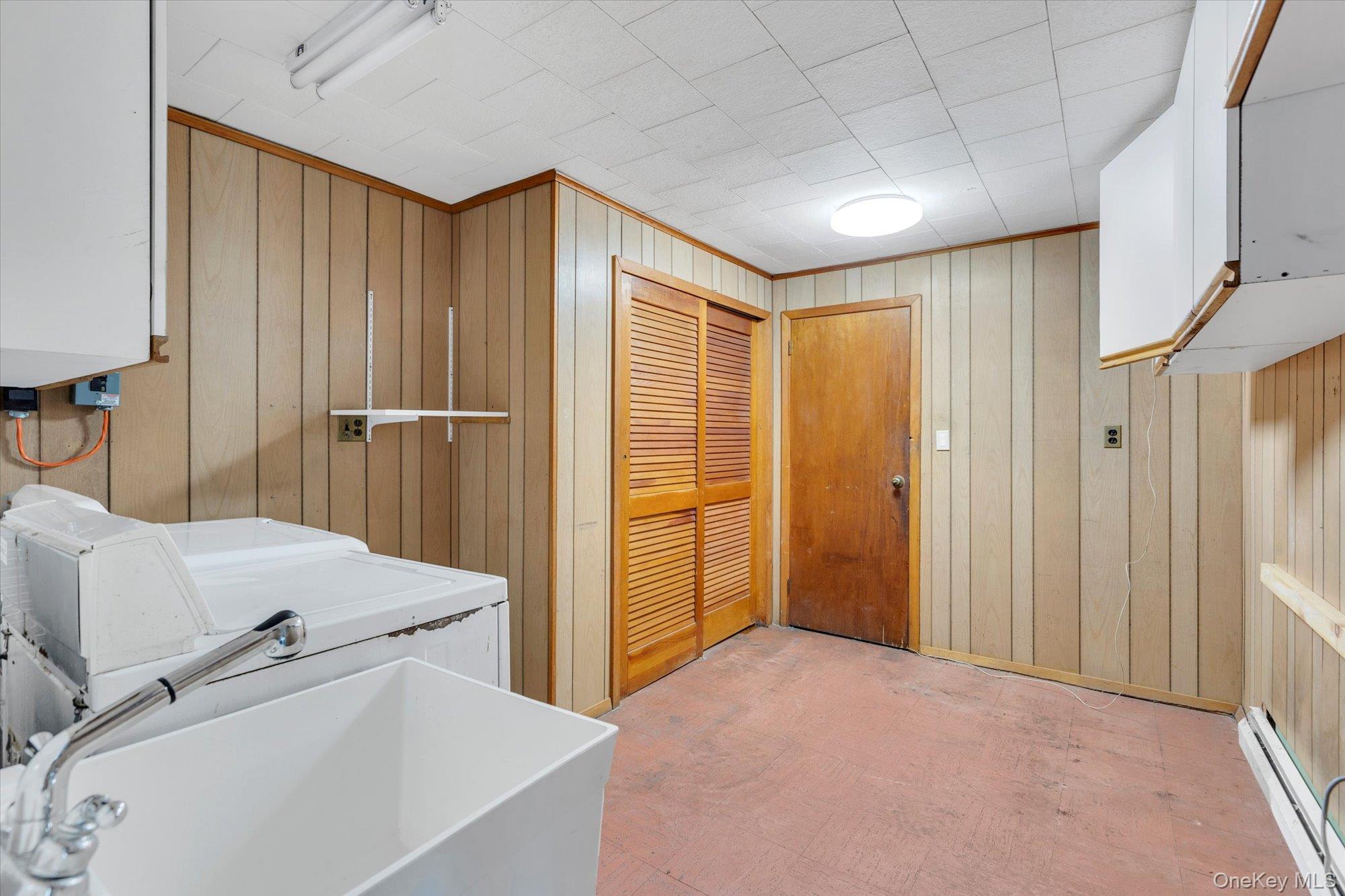 #8 photo, 59 Lourae Drive, Massapequa Park , NY 11762