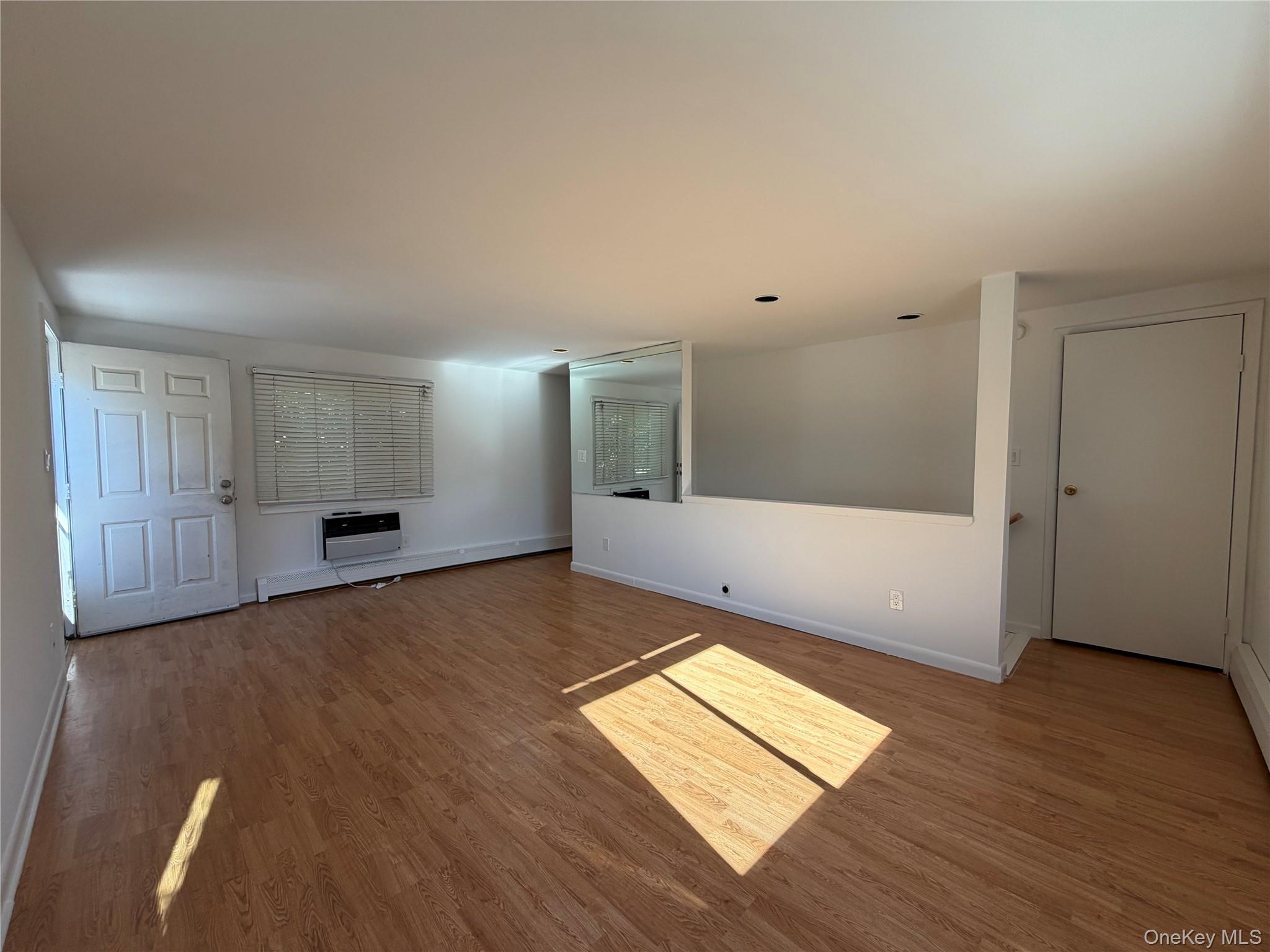 #16 photo, 215 National Boulevard, Long Beach , NY 11561