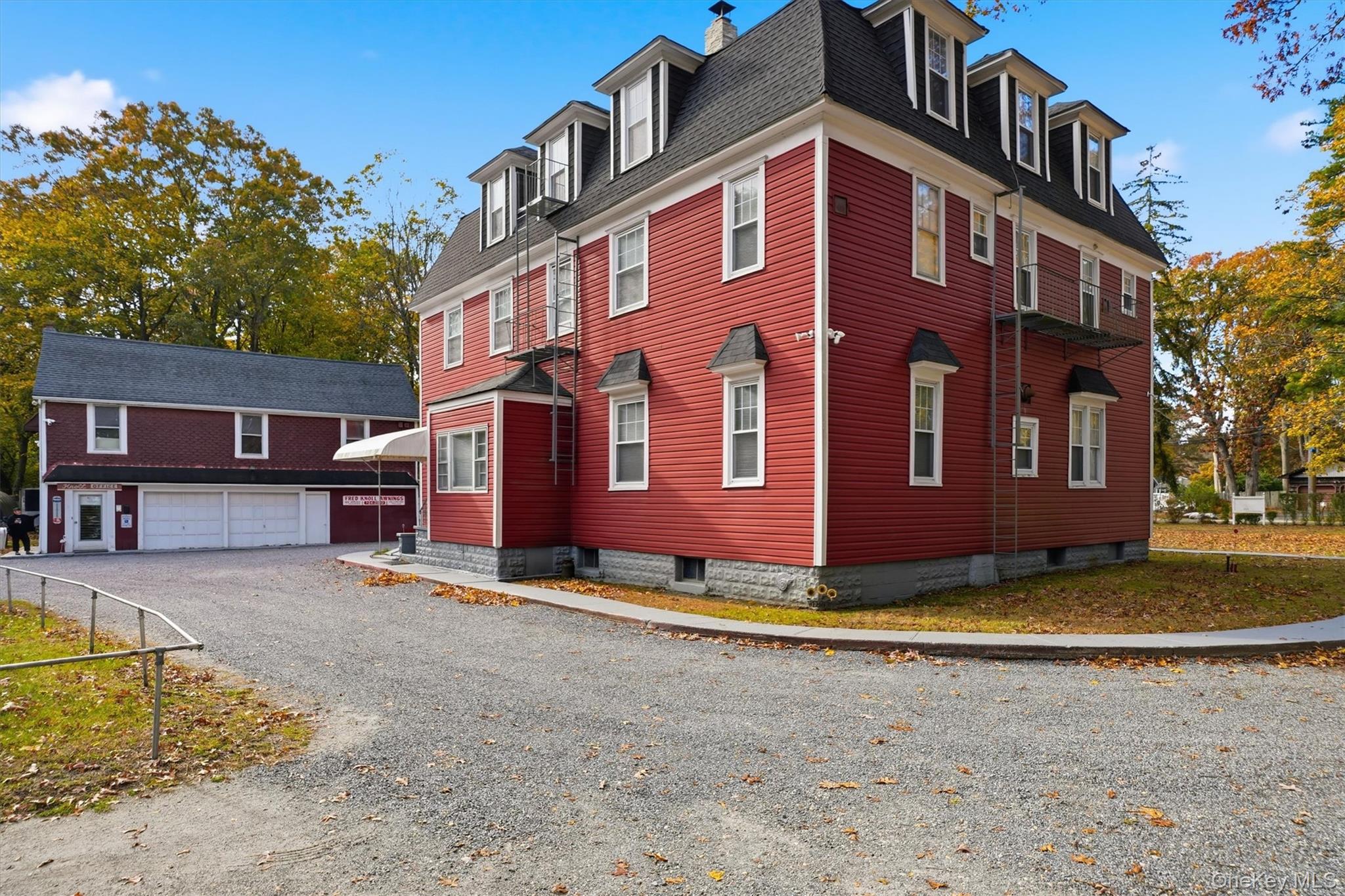 #10 photo, 221 S Lake Avenue, Nesconset , NY 11767