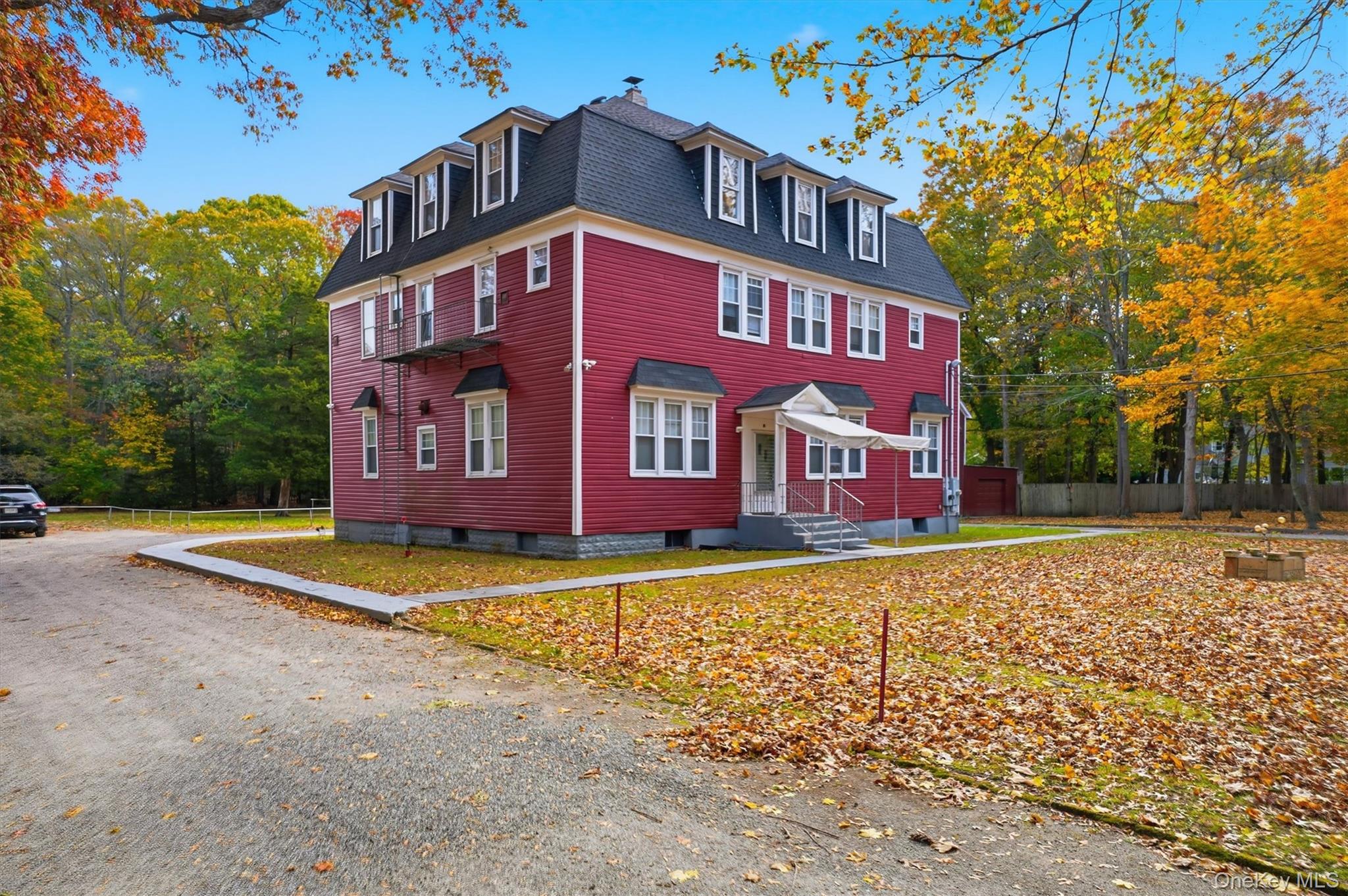 #11 photo, 221 S Lake Avenue, Nesconset , NY 11767