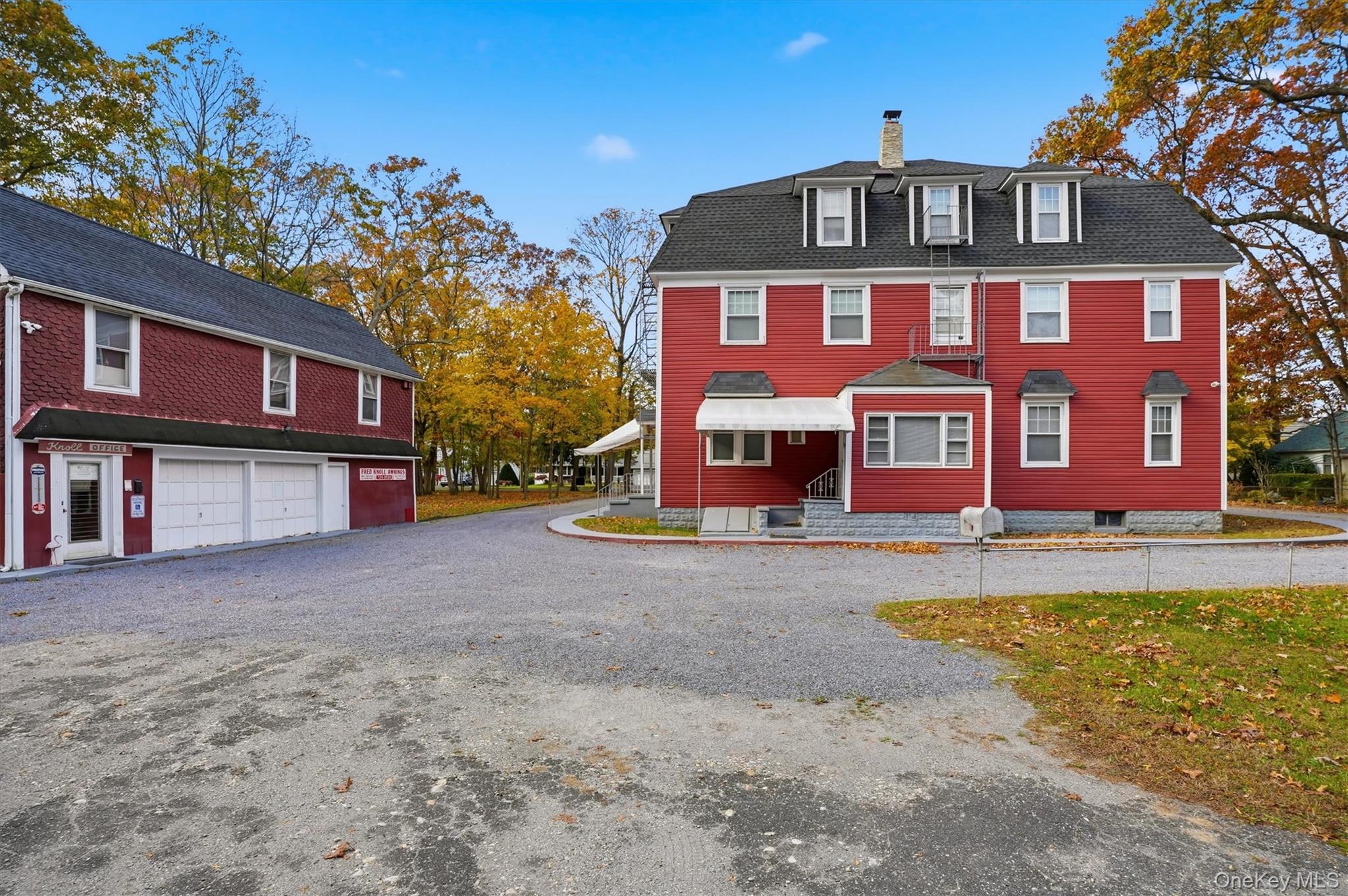 #9 photo, 221 S Lake Avenue, Nesconset , NY 11767