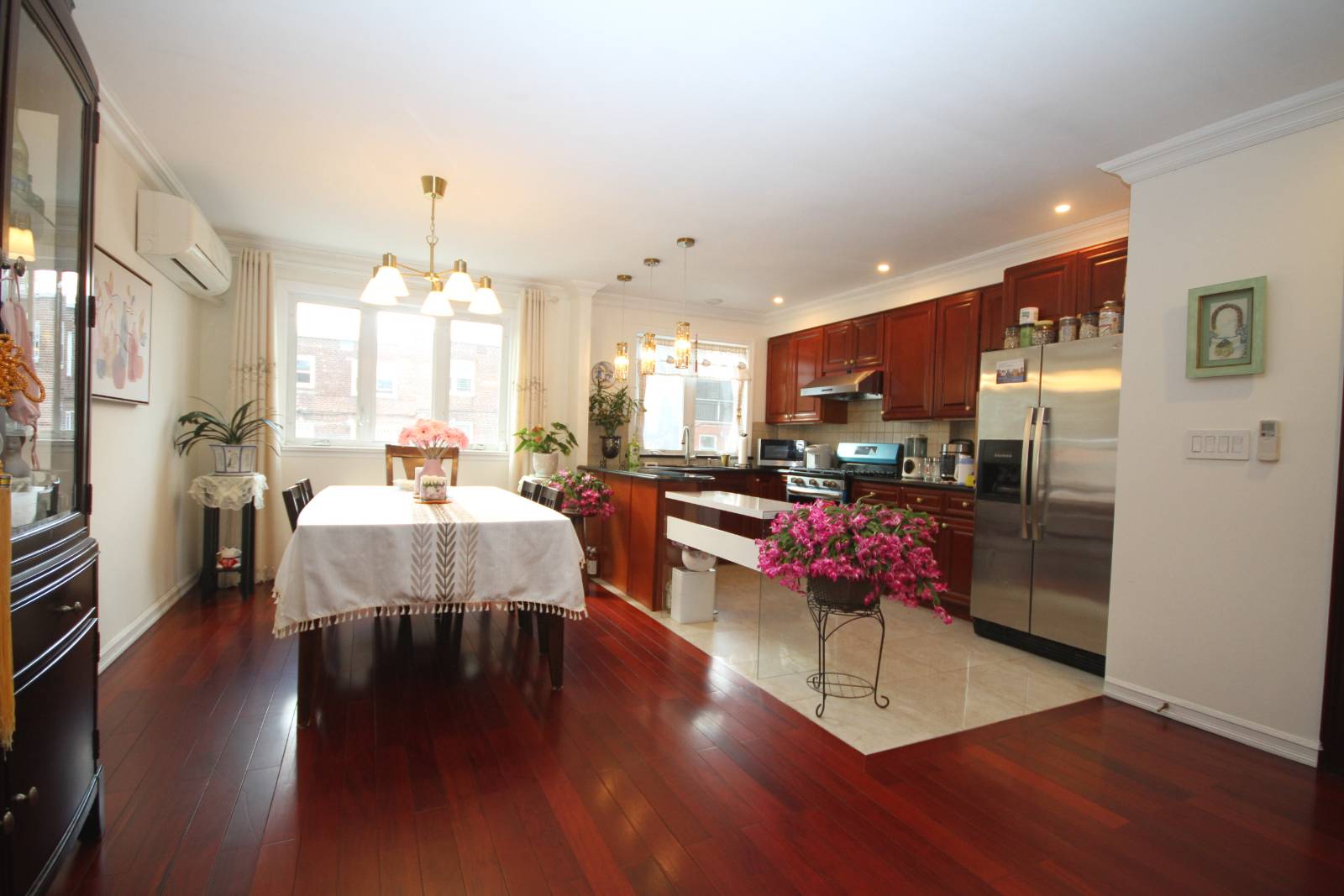 #3 photo, 148-36 56th Road, Flushing , NY 11355