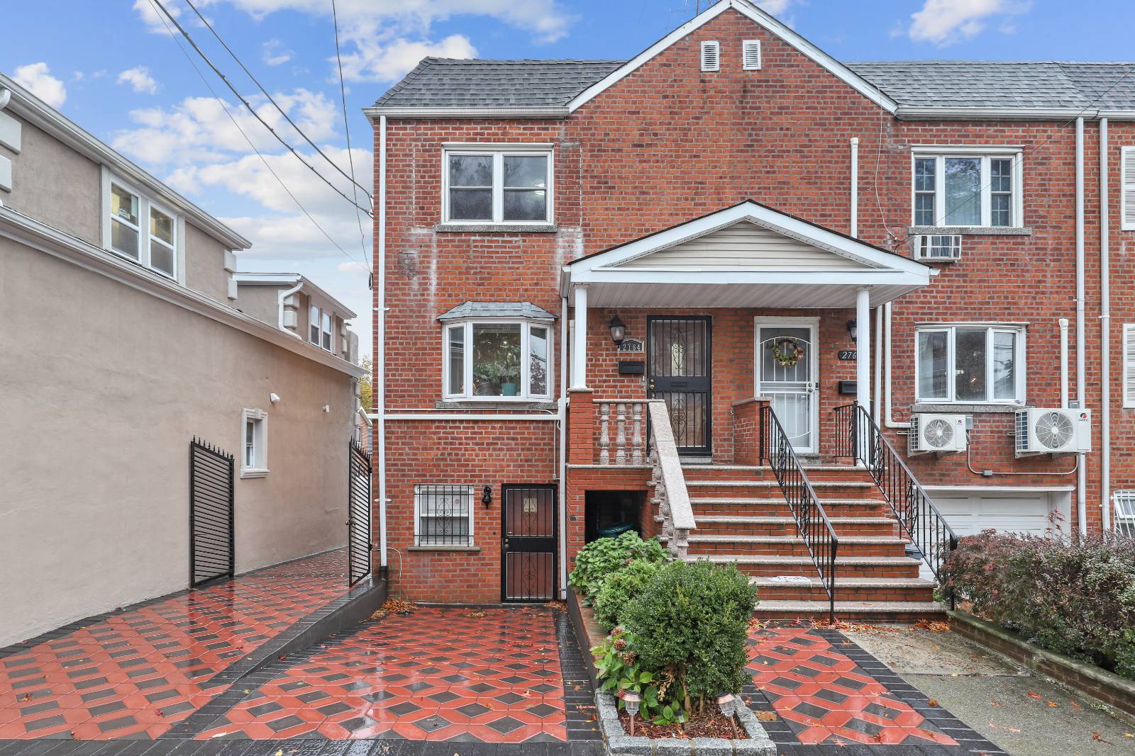 #1 photo, 2764 Bouck Ave, Bronx , NY 10469