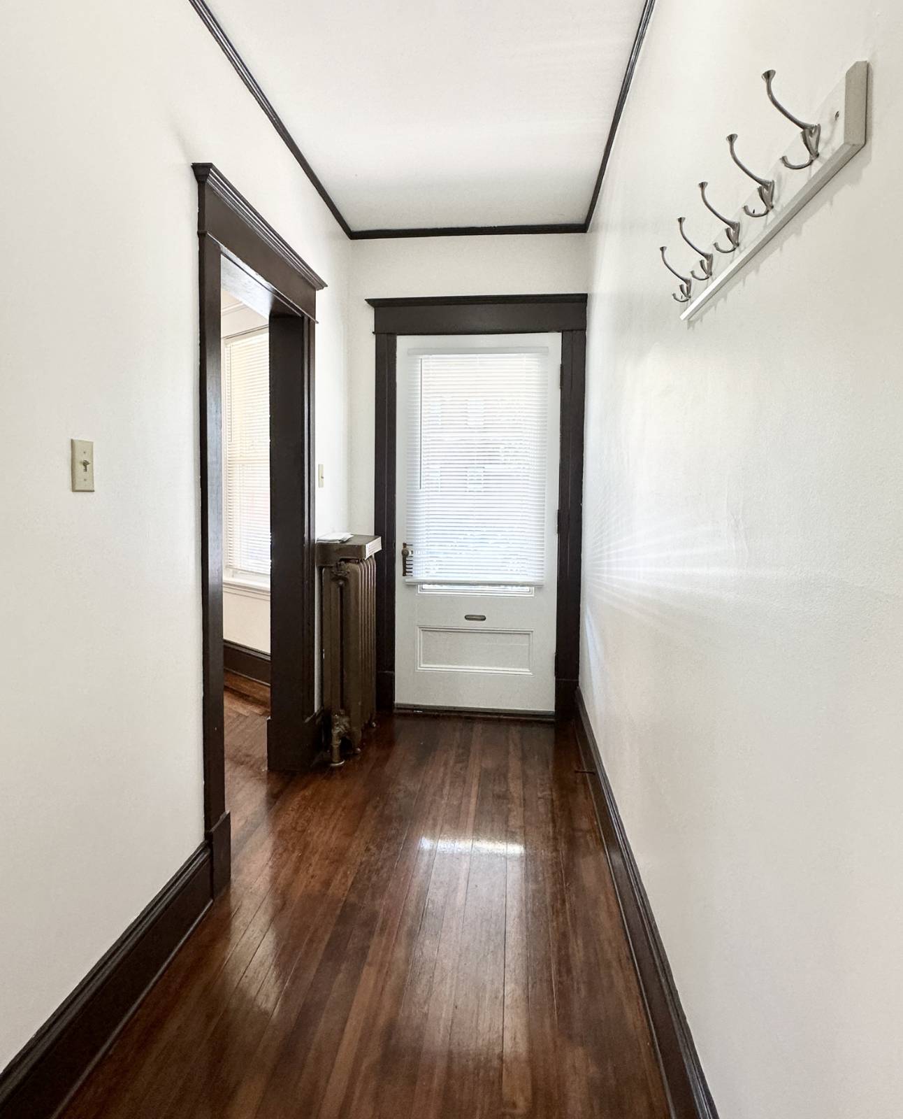 #9 photo, 423 Hamilton St, #Floor 1, Albany , NY 12203