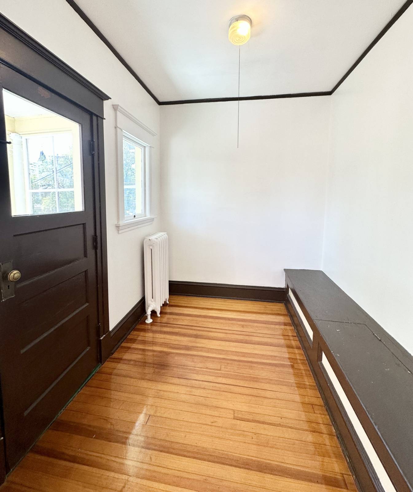 #8 photo, 423 Hamilton St, #Floor 2, Albany , NY 12203