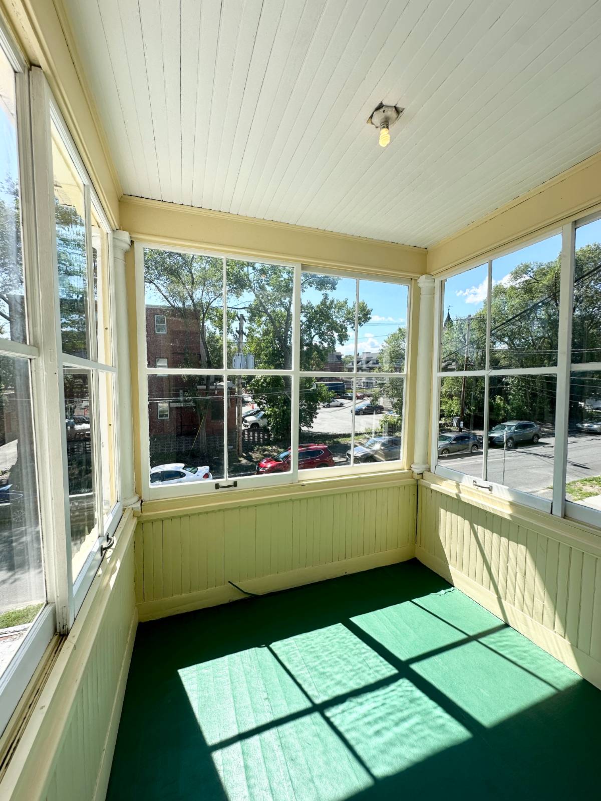 #9 photo, 423 Hamilton St, #Floor 2, Albany , NY 12203