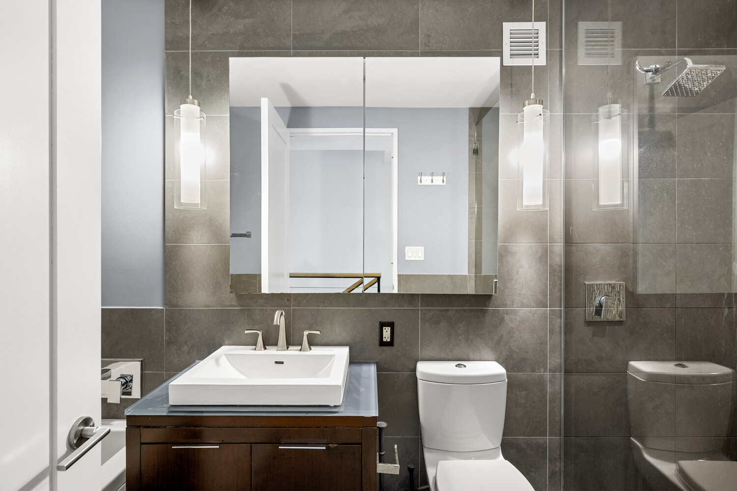 #10 photo, 34 N 7TH Street, Williamsburg,North , NY 11249