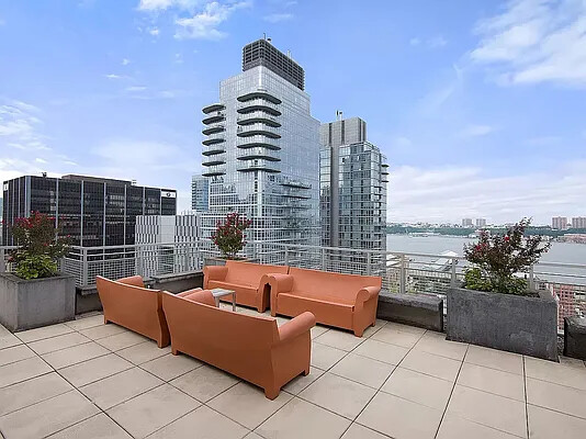 #7 photo, 225 W 60TH Street, Lincoln Square , NY 10023