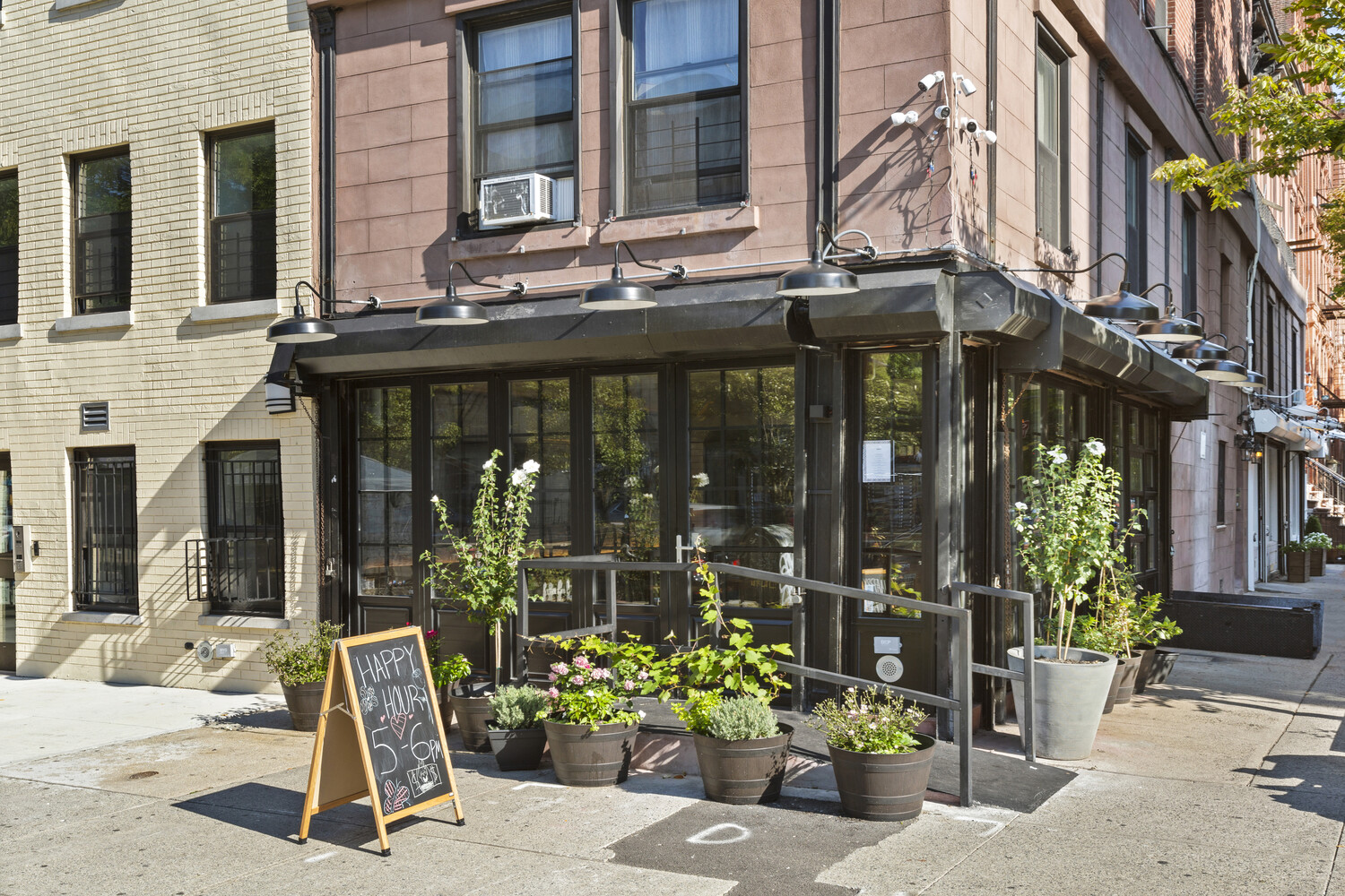 #7 photo, 420 LENOX Avenue, Central Harlem , NY 10037