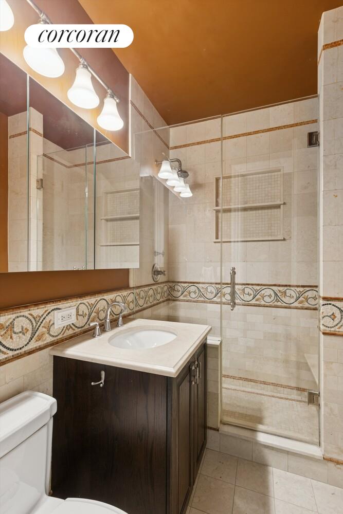 #6 photo, 170 E 87TH Street, Carnegie Hill , NY 10128