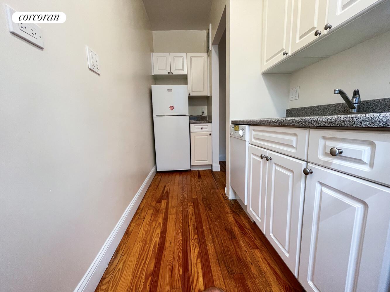 #3 photo, New York City, Carnegie Hill , NY 10128