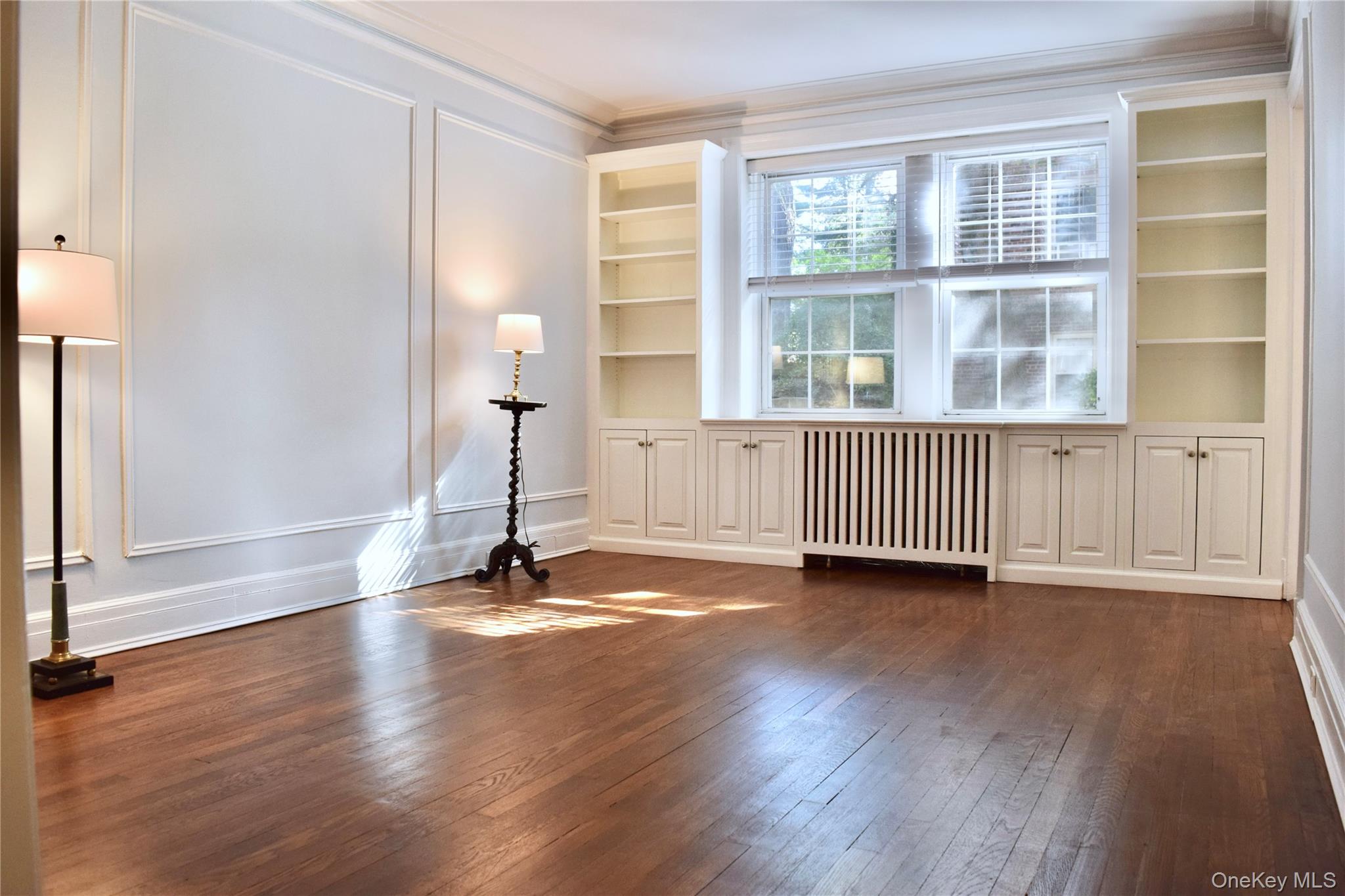 #5 photo, 2 Alden Place, Bronxville , NY 10708