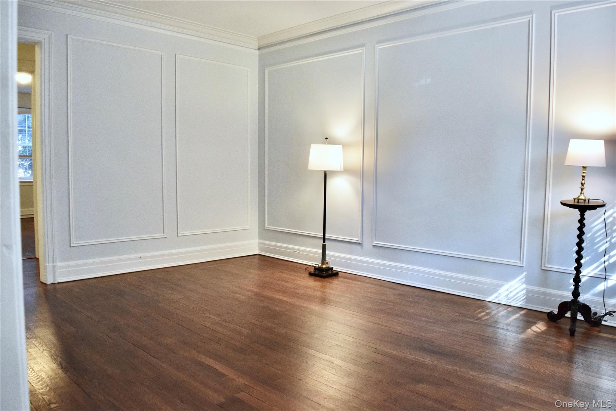 #7 photo, 2 Alden Place, Bronxville , NY 10708