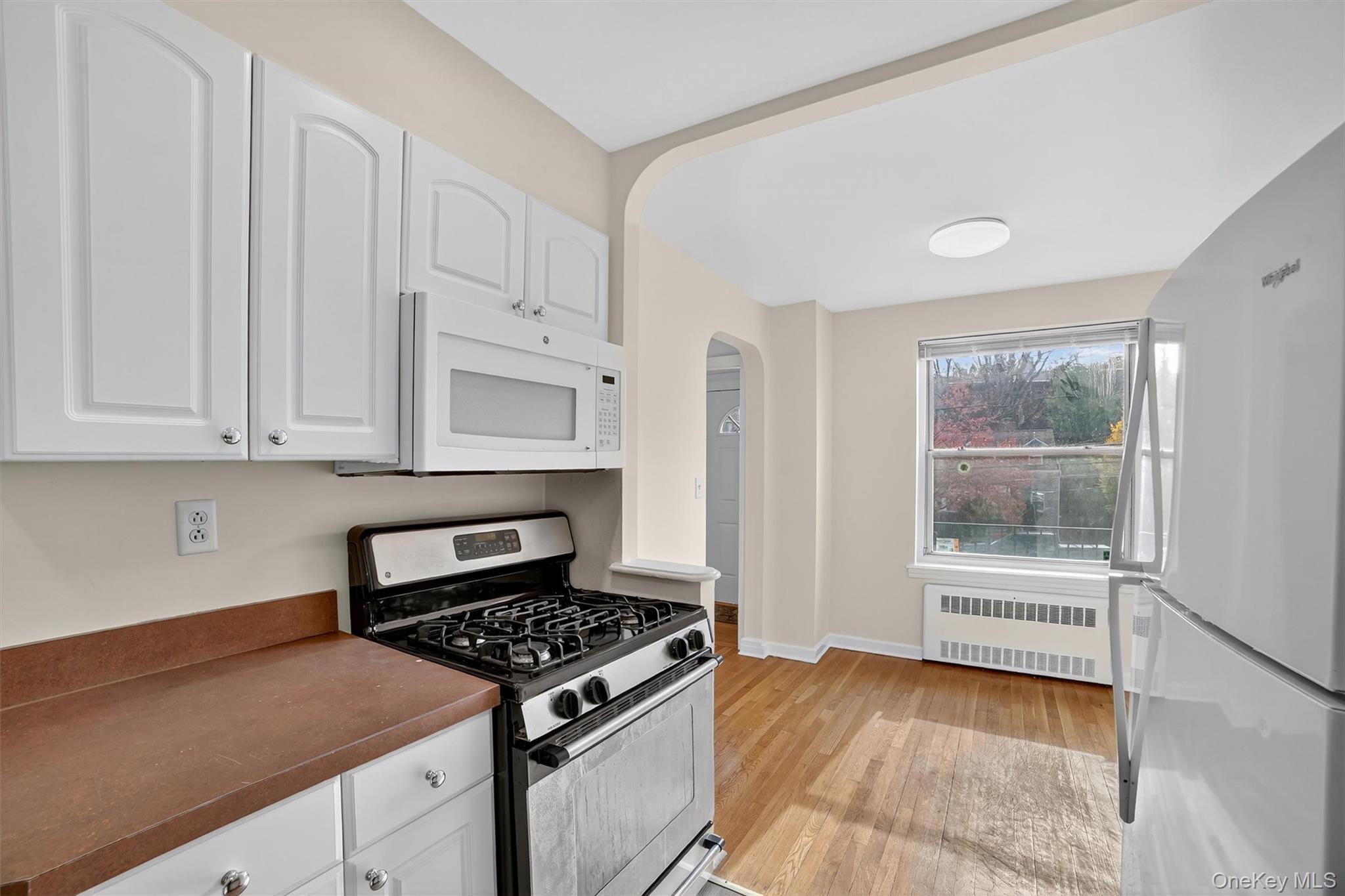 #10 photo, 223 1/2 Delano W Avenue, Yonkers , NY 10704