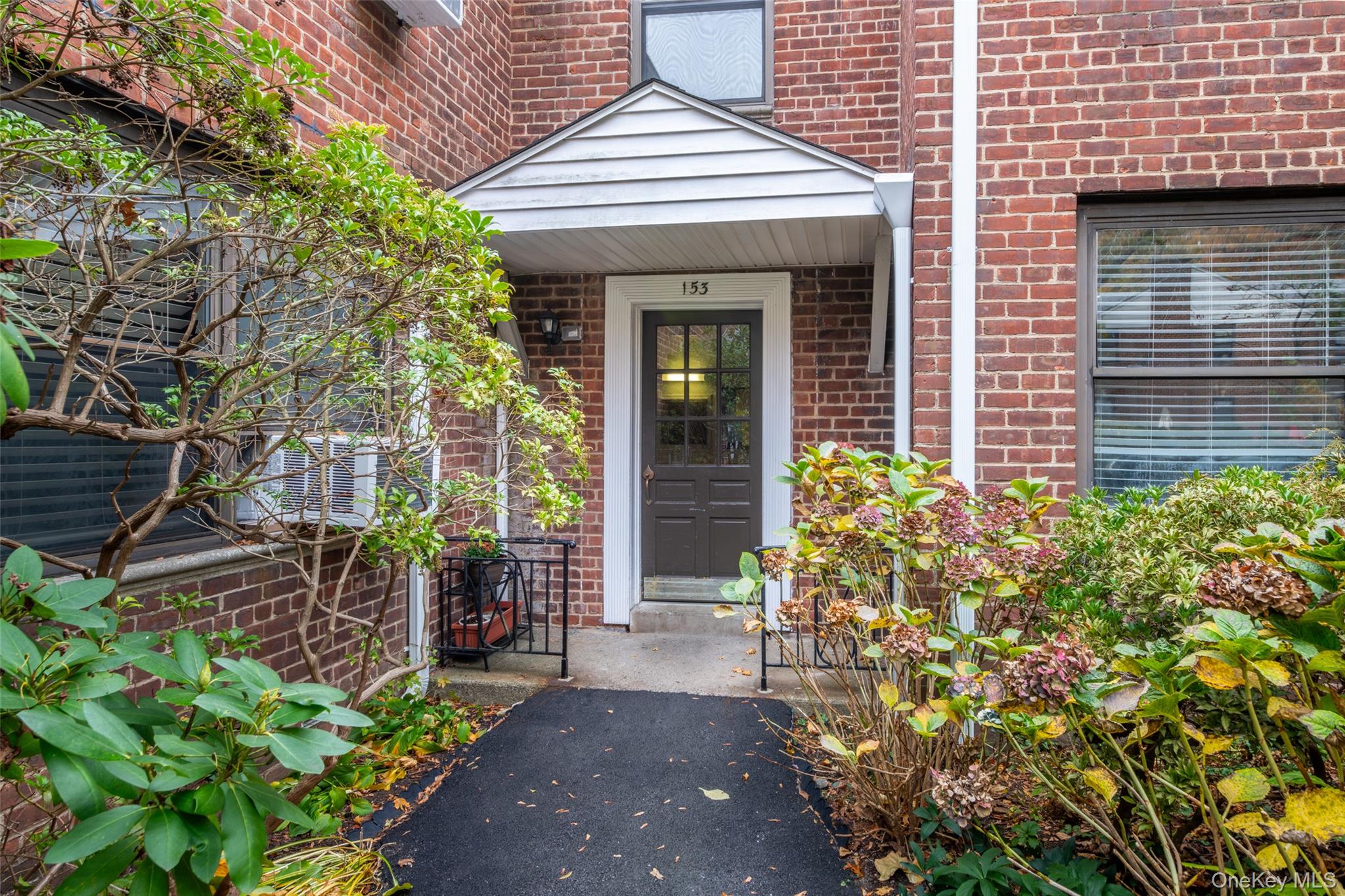 #13 photo, 153 E Hartsdale Avenue, Hartsdale , NY 10530