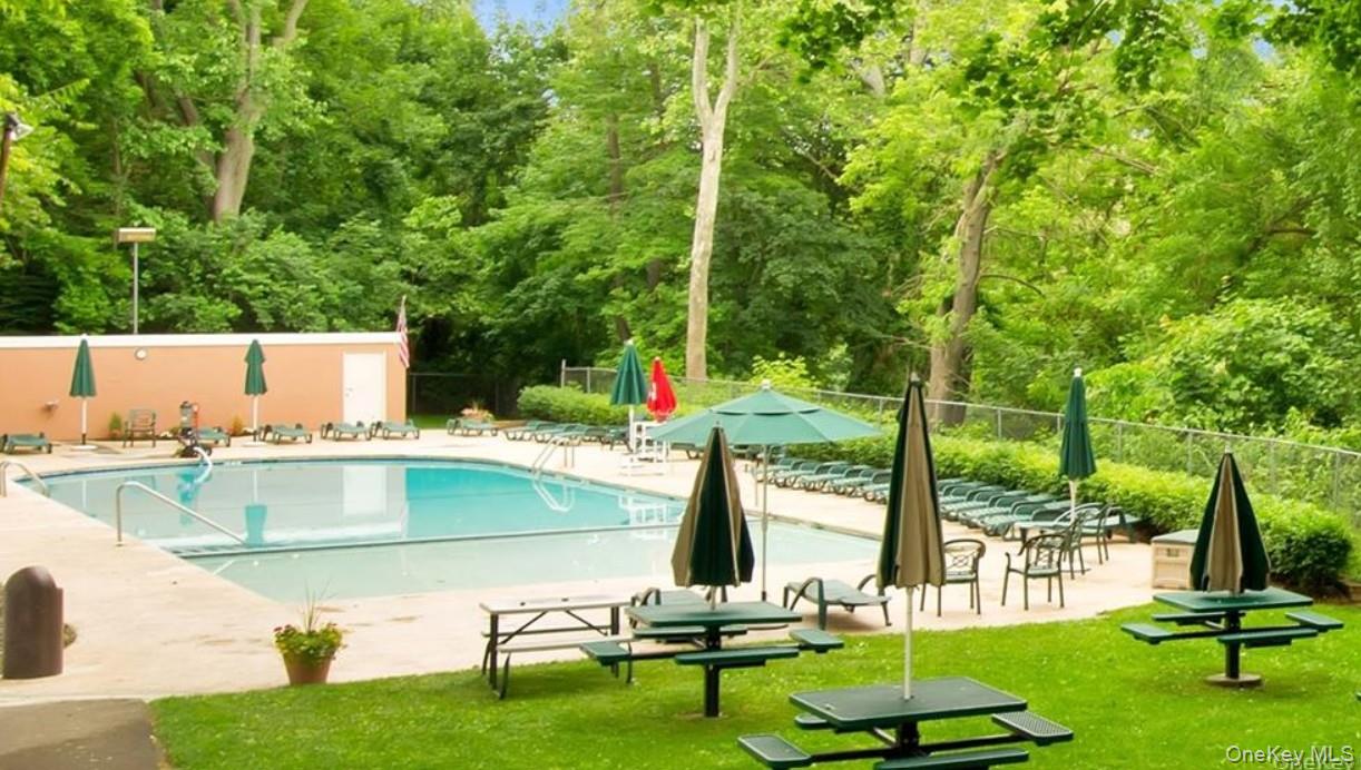 #14 photo, 153 E Hartsdale Avenue, Hartsdale , NY 10530