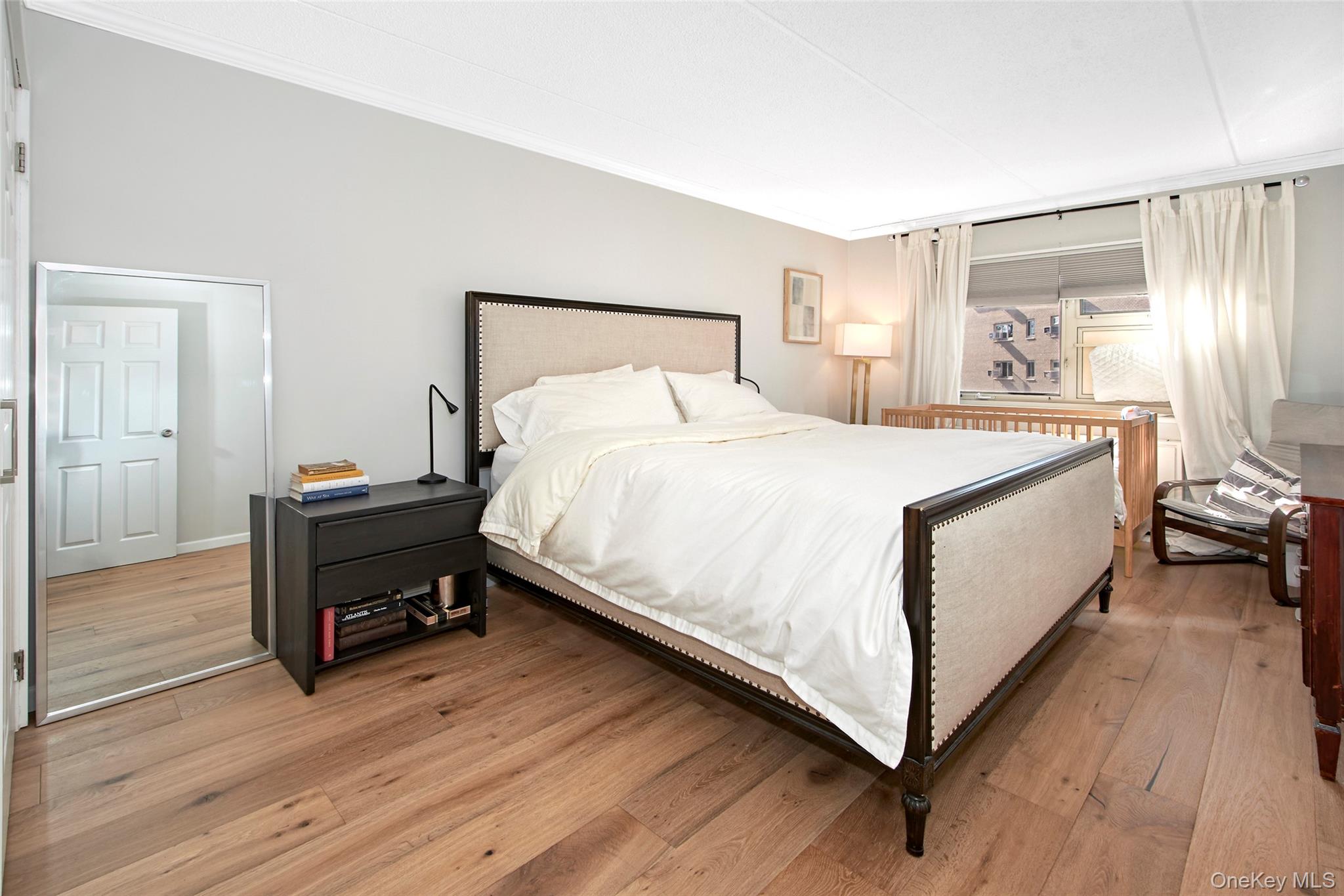 #13 photo, 480 Halstead Avenue, Harrison , NY 10528