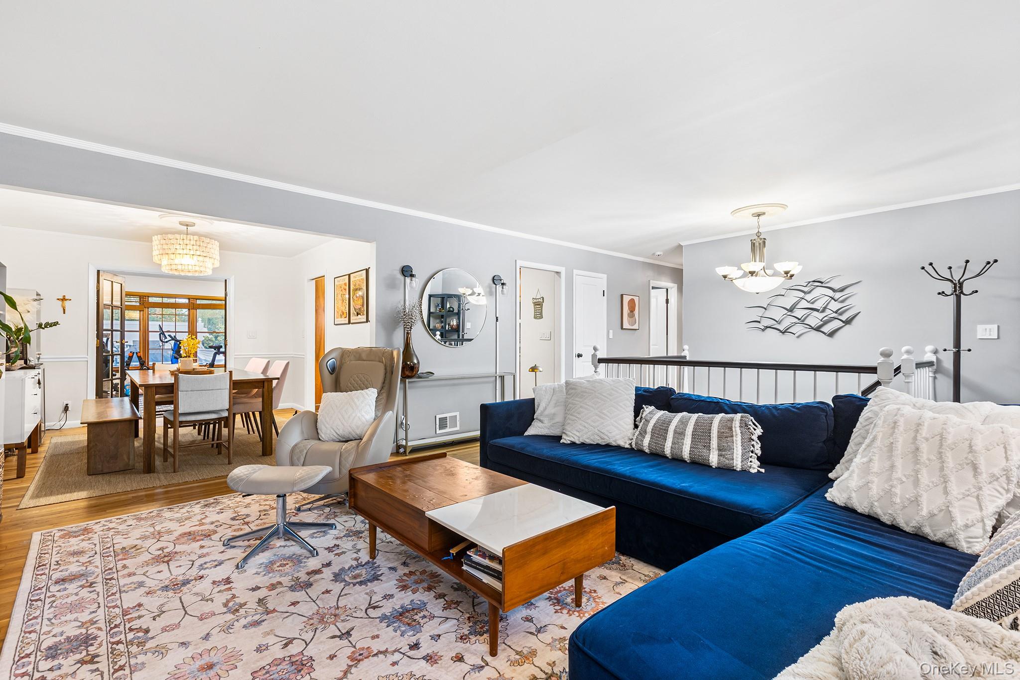 #2 photo, 9 Lewis Avenue, Hartsdale , NY 10530