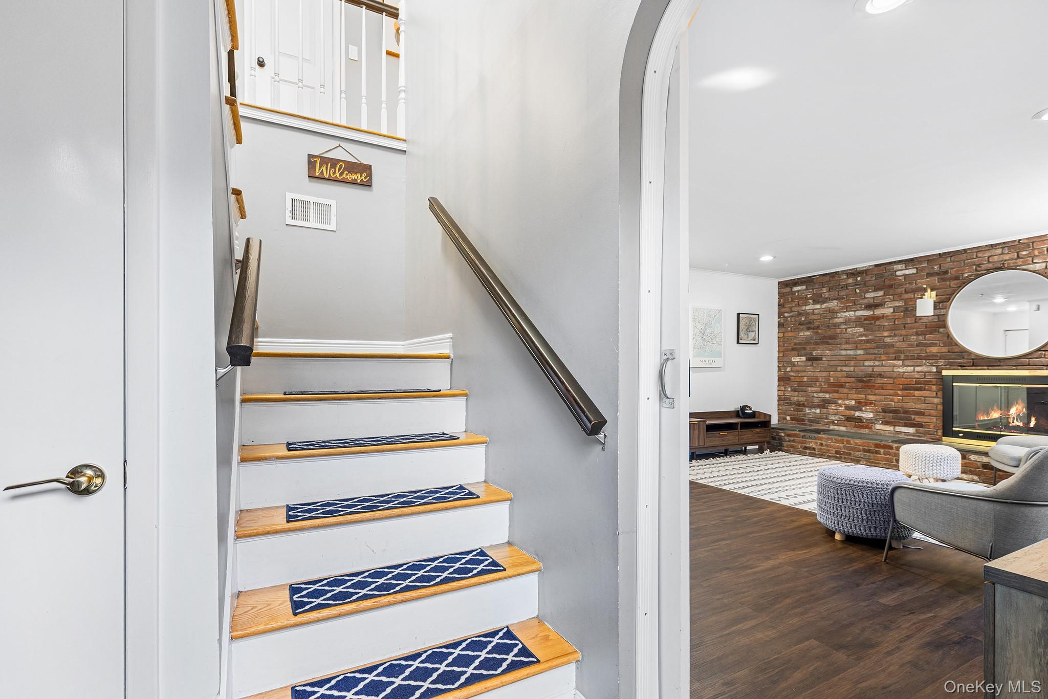 #20 photo, 9 Lewis Avenue, Hartsdale , NY 10530