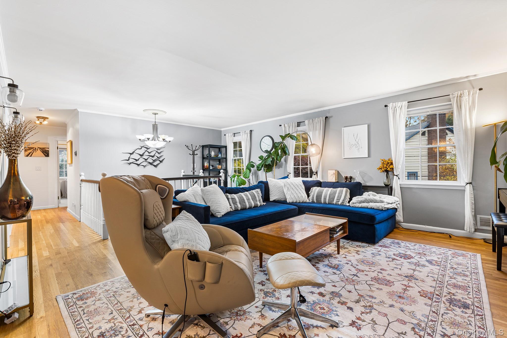 #3 photo, 9 Lewis Avenue, Hartsdale , NY 10530