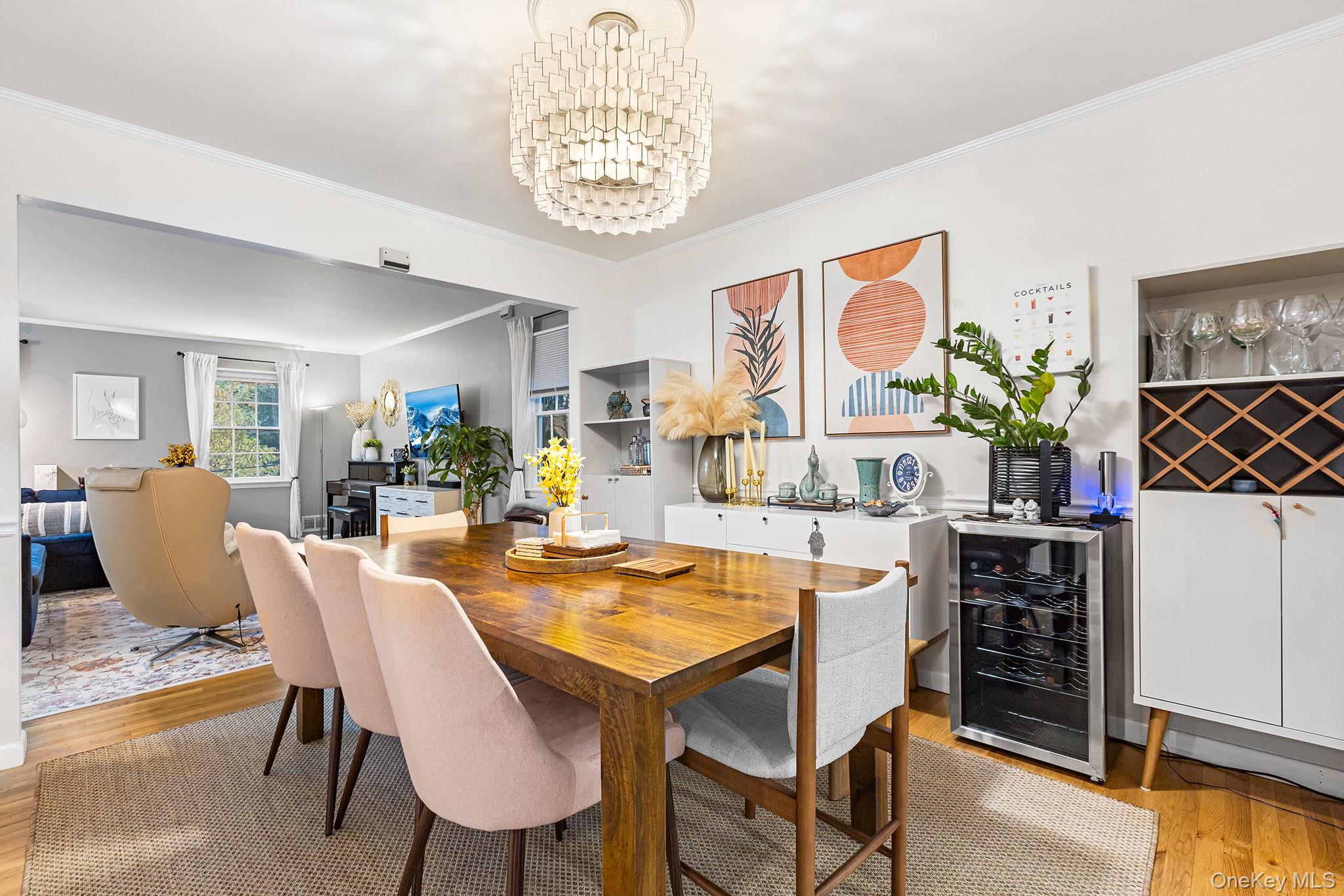 #4 photo, 9 Lewis Avenue, Hartsdale , NY 10530