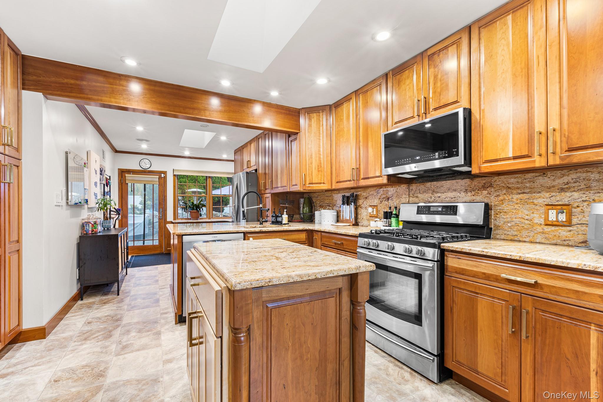 #9 photo, 9 Lewis Avenue, Hartsdale , NY 10530