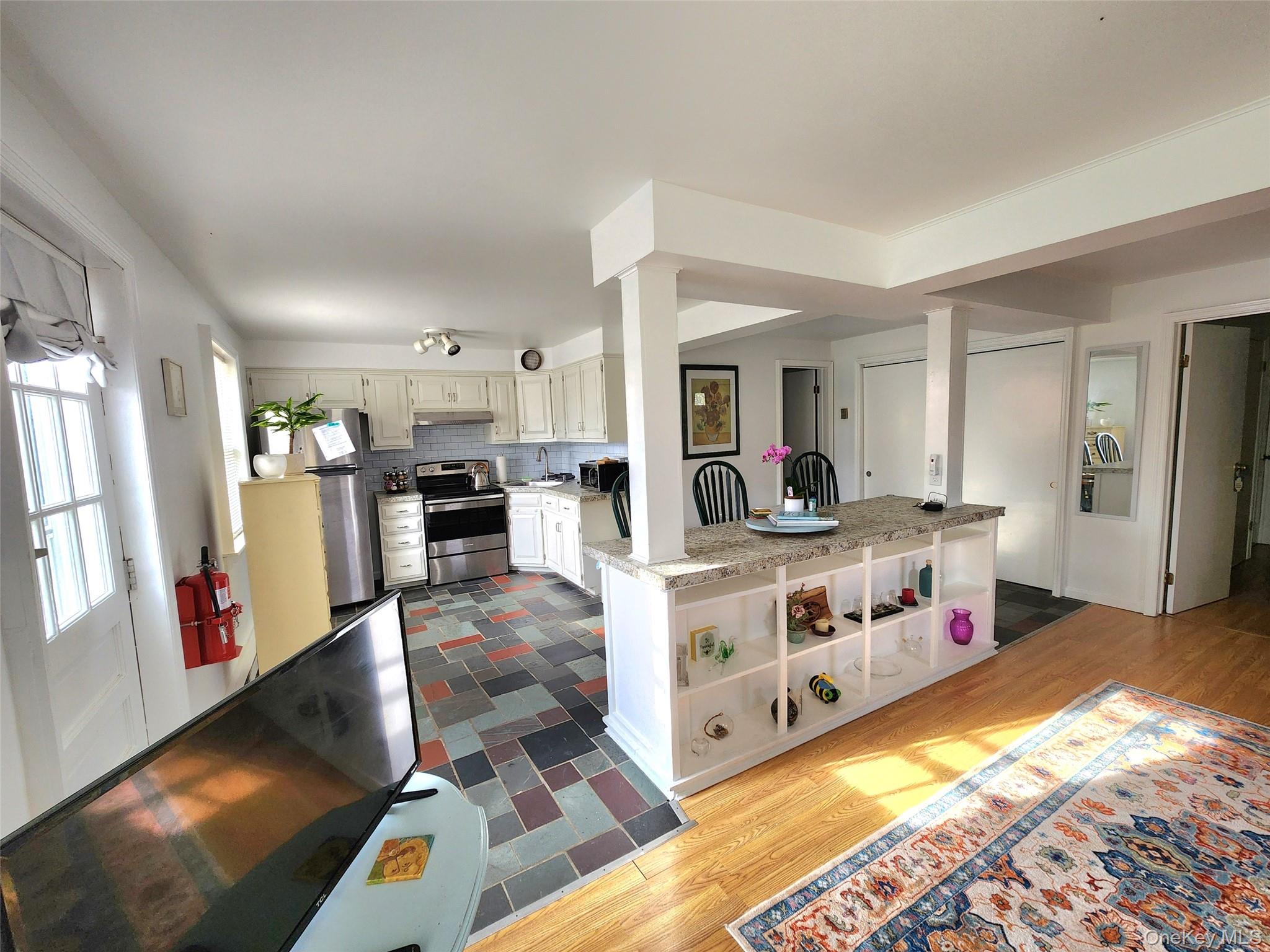 #4 photo, 12 Traver Road, Staatsburg , NY 12580