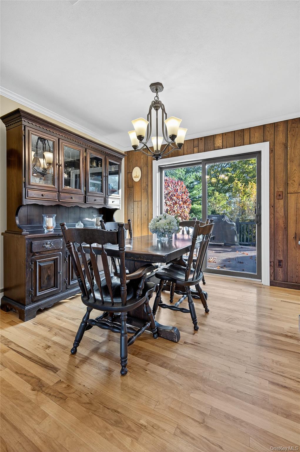 #4 photo, 21 Forest Road, Kings Park , NY 11754