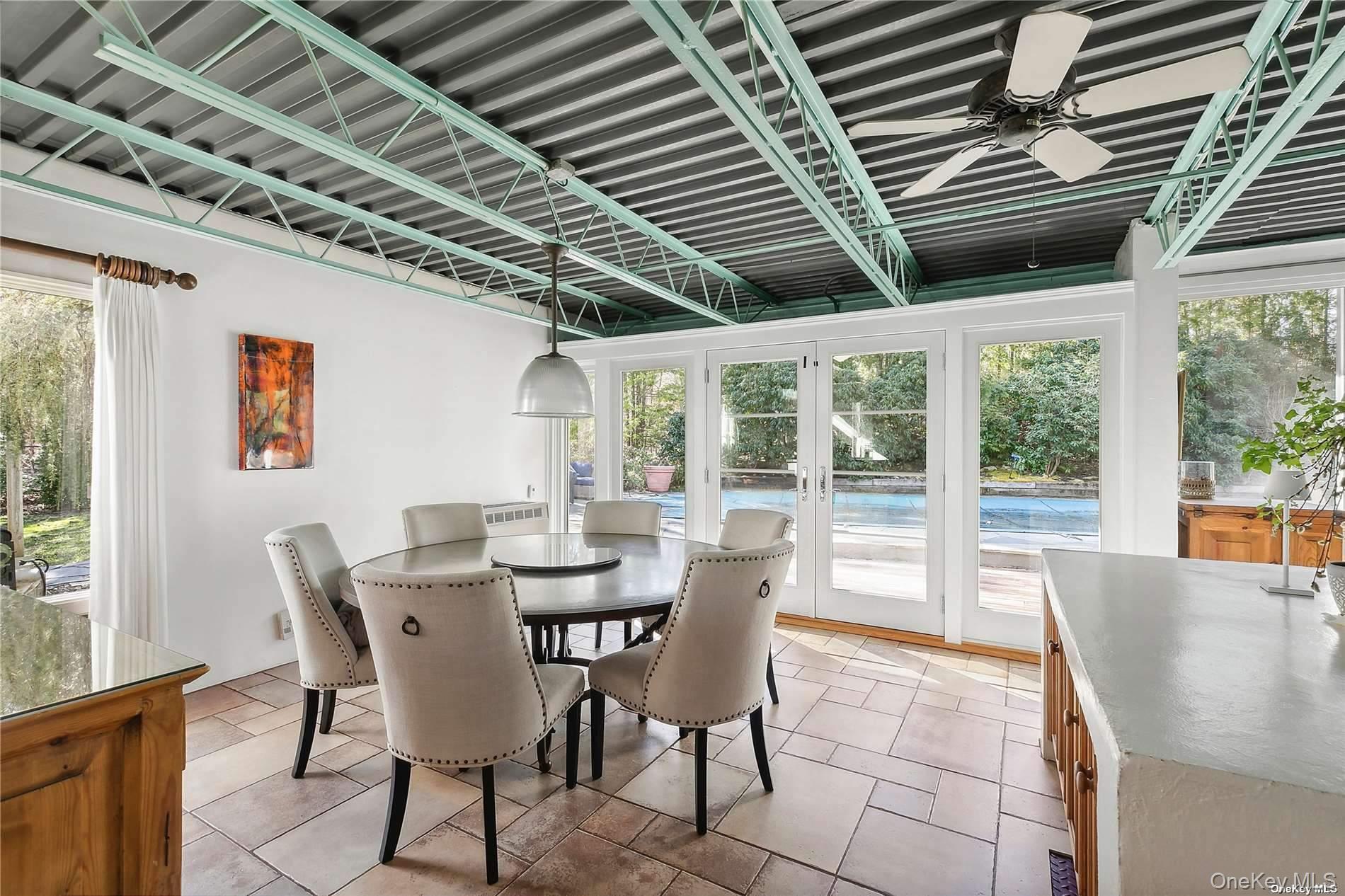 #5 photo, 162 Middle Line, Southampton , NY 11968