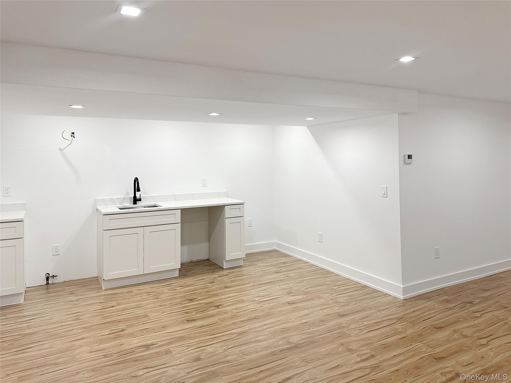 #15 photo, 12 Ida Lane, Aquebogue , NY 11901