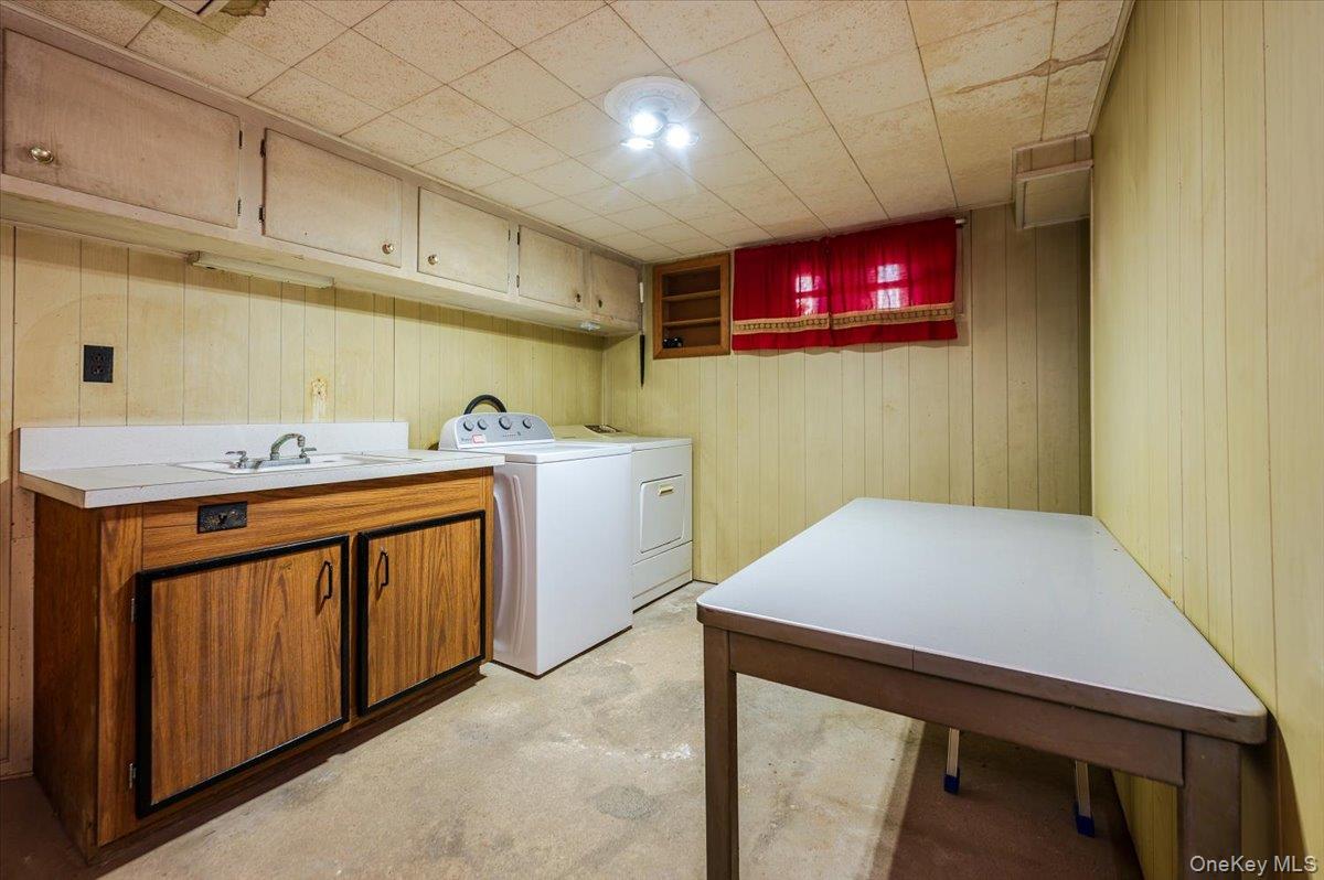 #18 photo, 580 Heathcliff Drive, Seaford , NY 11783