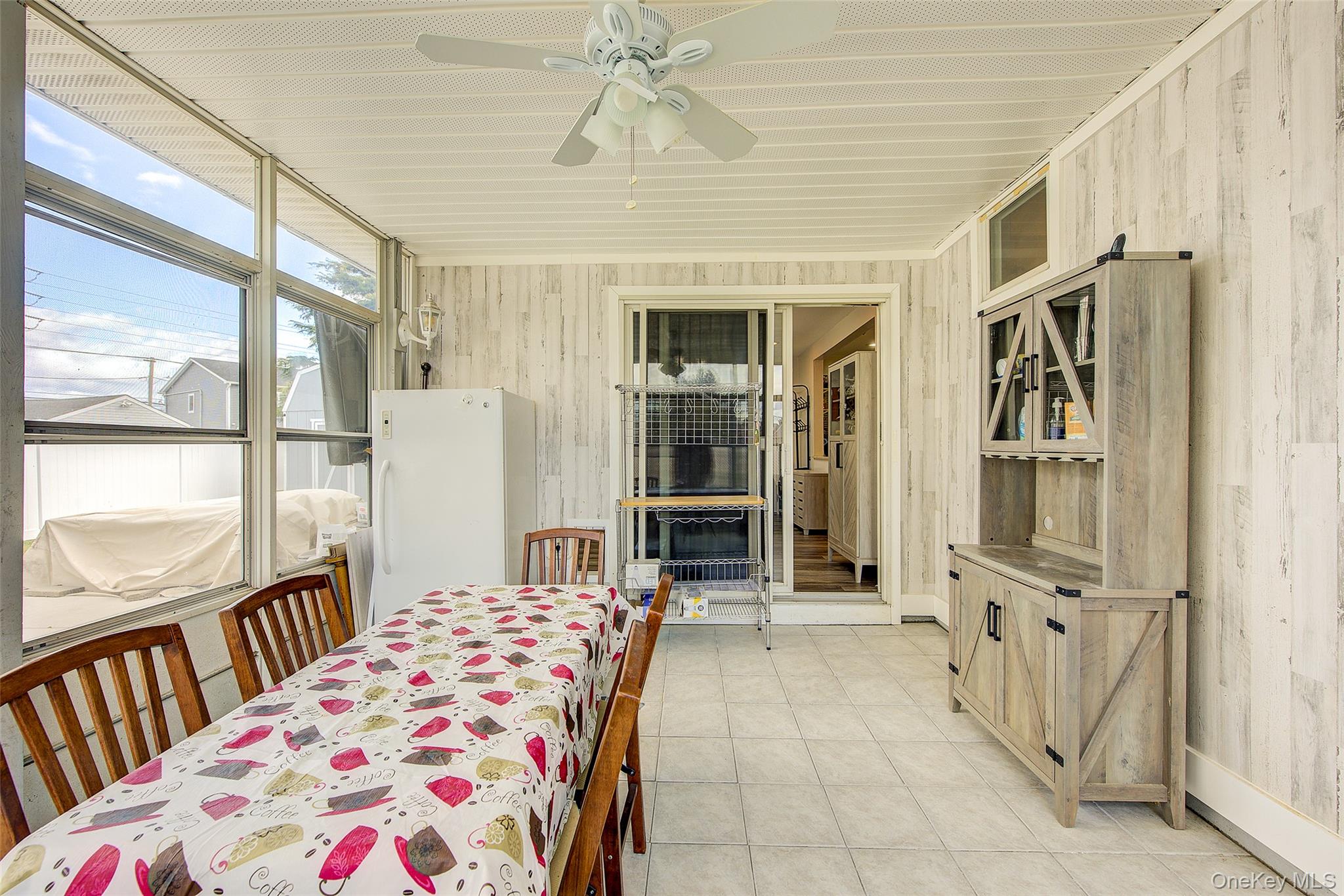 #12 photo, 4 Carmans Court, Farmingdale , NY 11735