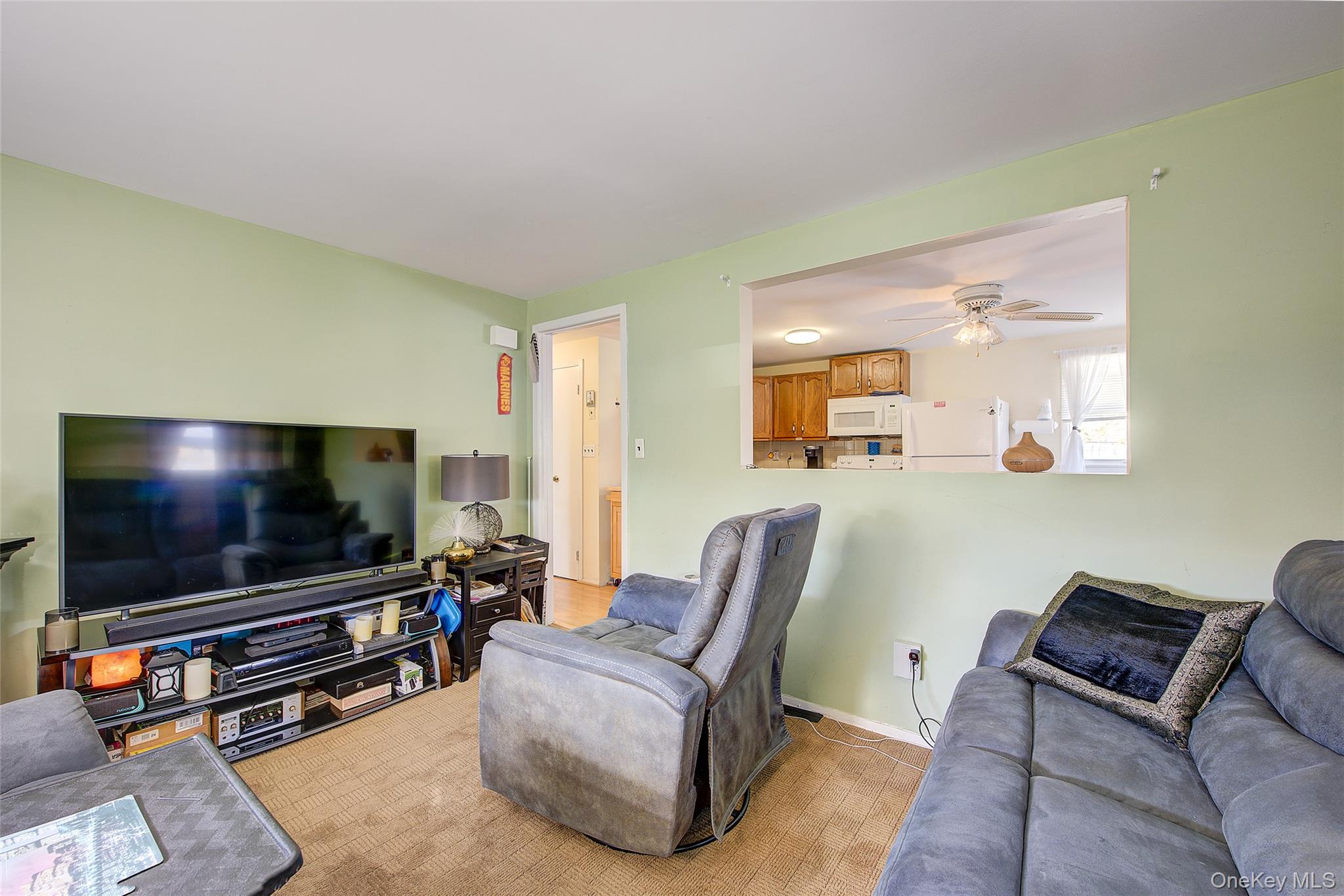 #17 photo, 4 Carmans Court, Farmingdale , NY 11735