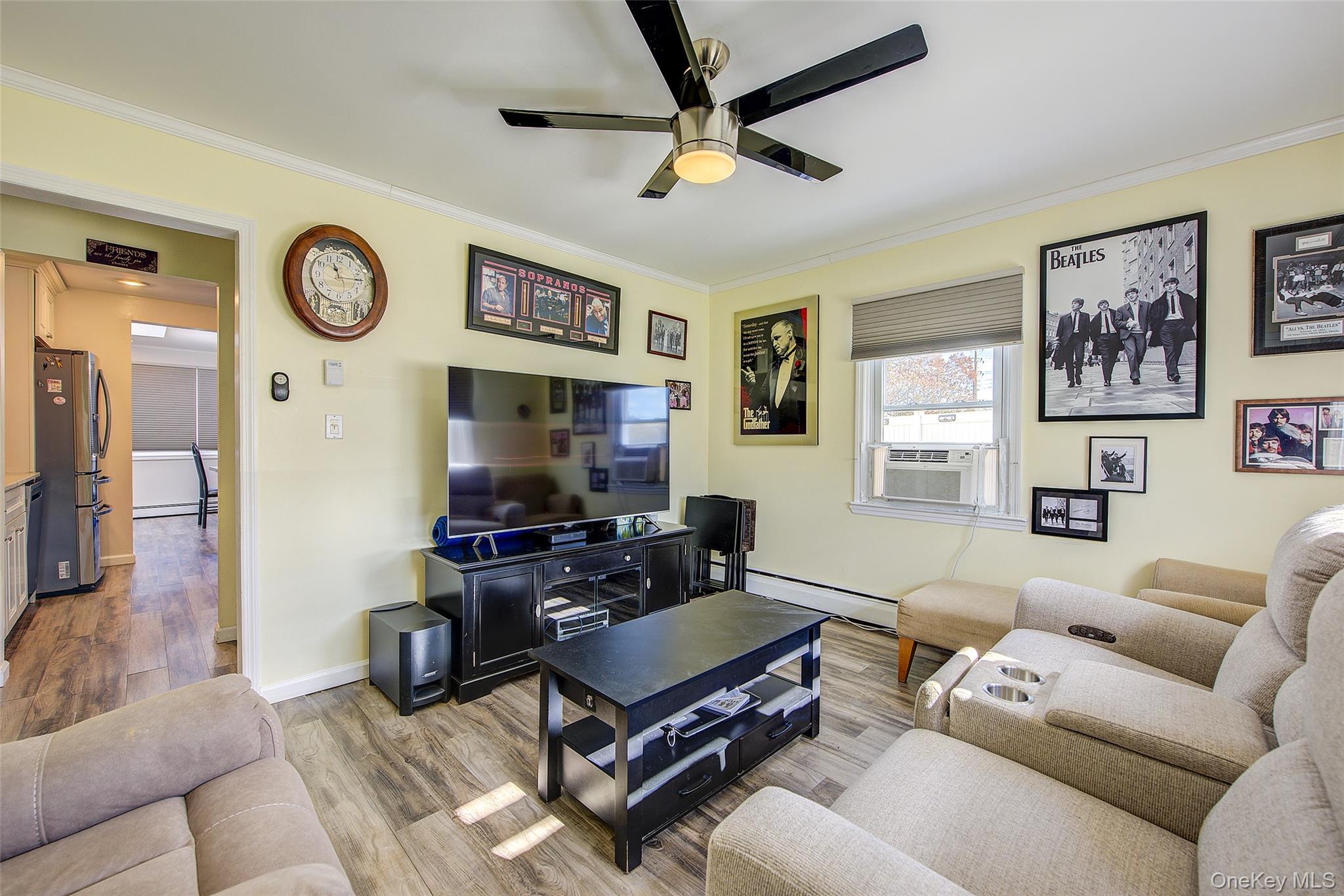 #7 photo, 4 Carmans Court, Farmingdale , NY 11735