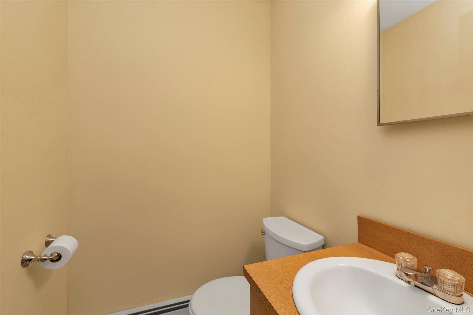 #10 photo, 3 Gardenia Drive, Commack , NY 11725