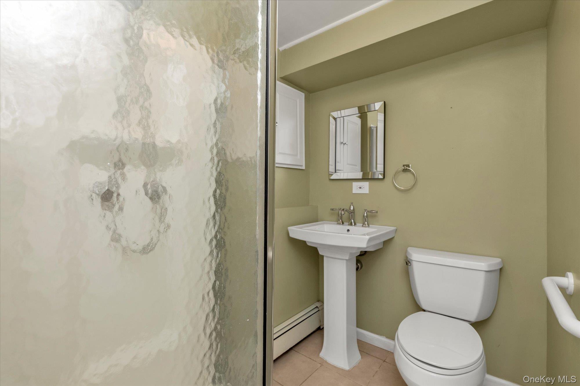 #16 photo, 3 Gardenia Drive, Commack , NY 11725