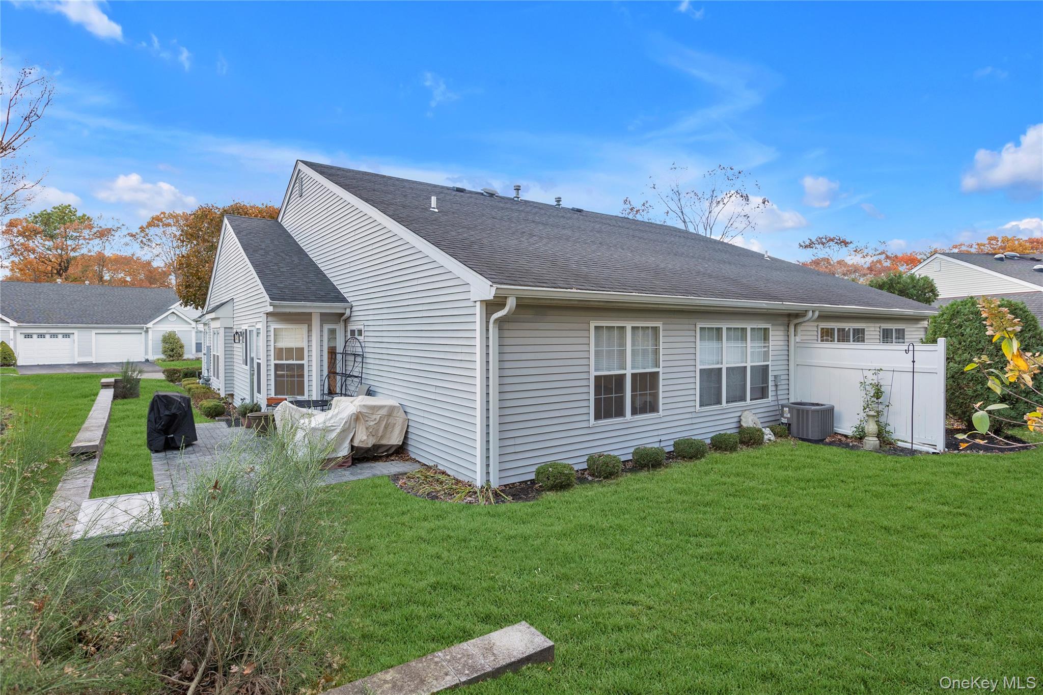 #18 photo, 256 Glen Drive, Ridge , NY 11961