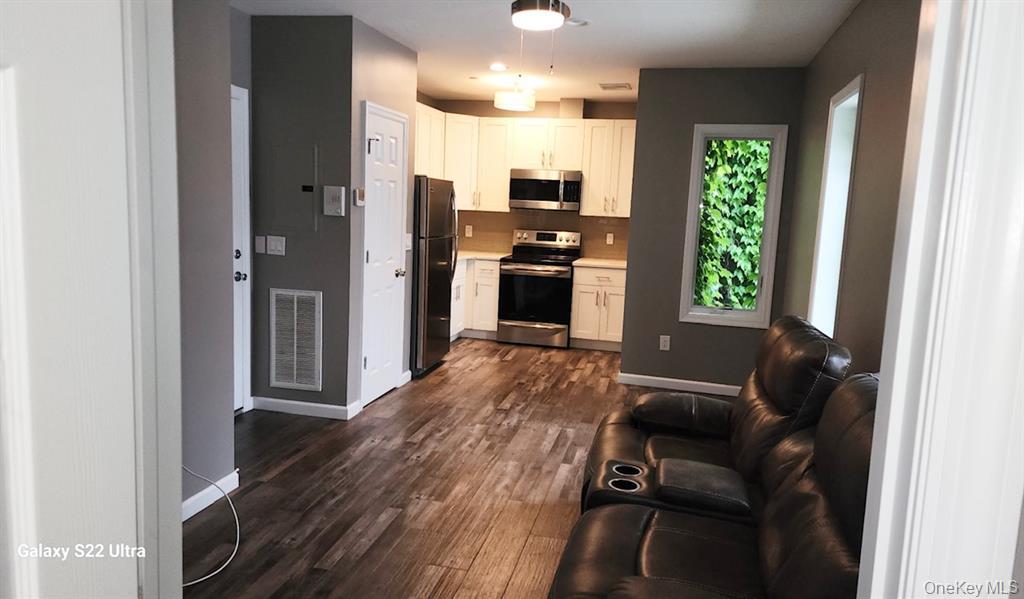 #3 photo, 148 E Park Avenue, Long Beach , NY 11561