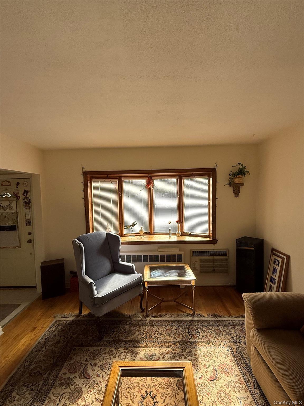 #5 photo, 19929 26th Avenue, Flushing , NY 11358